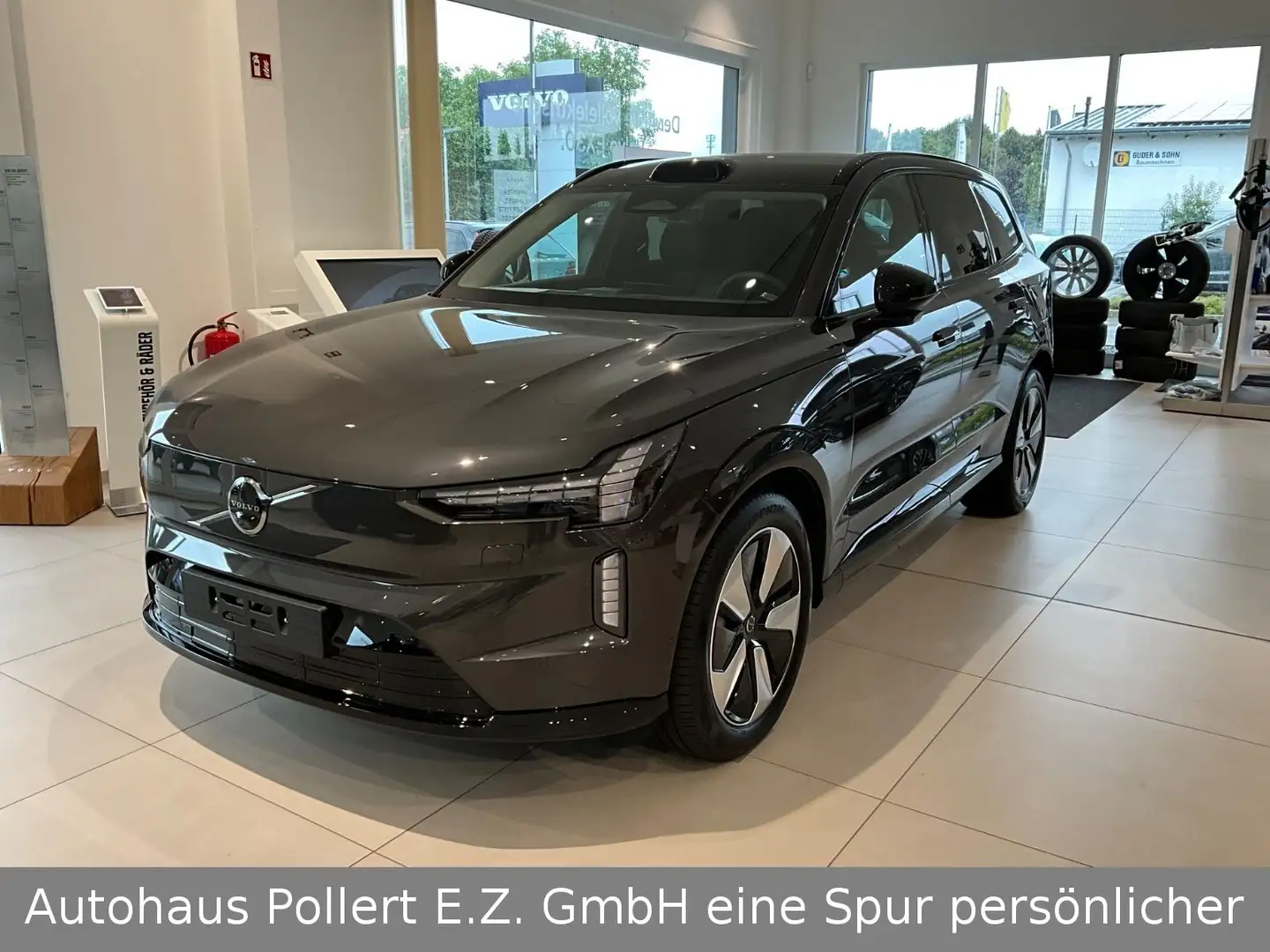 Volvo EX90 Plus Pure Electric AWD Gris - 1
