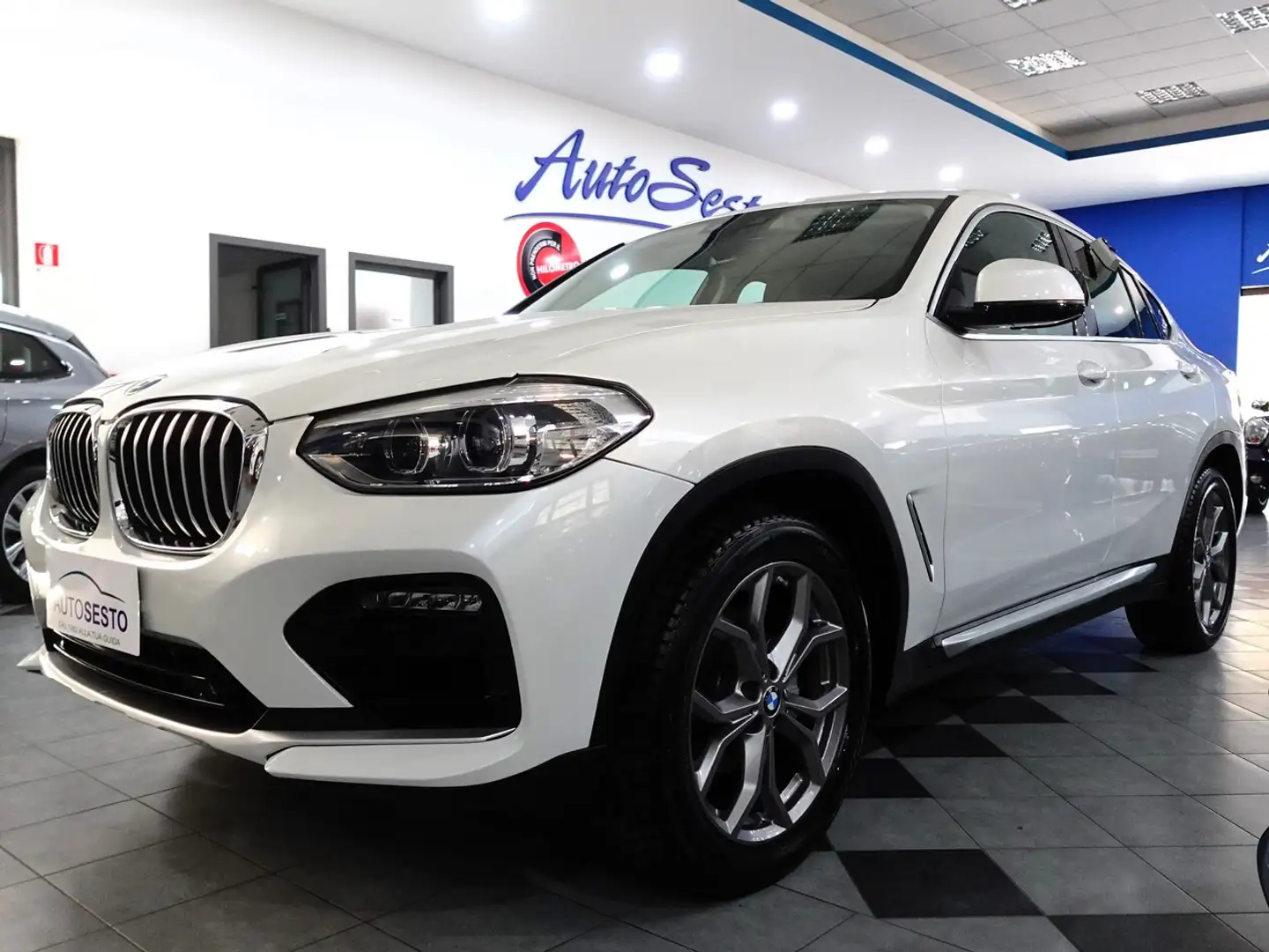 BMW X4 2.0d 190 CV XDRIVE20d XLINE Bianco - 2