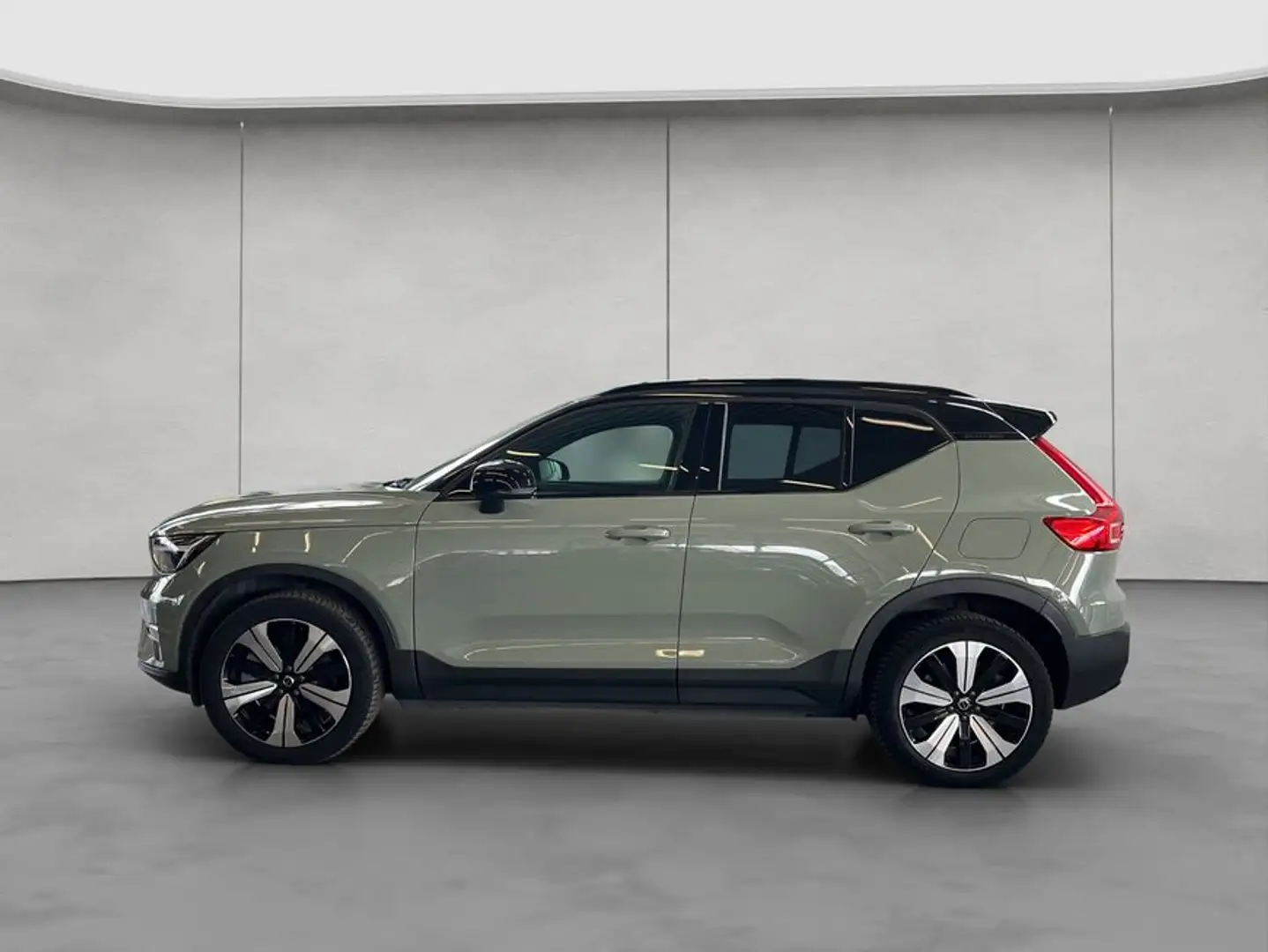 Volvo XC40 XC40 Recharge Twin-Motor AWD Standheizung Wärmepum Grün - 2
