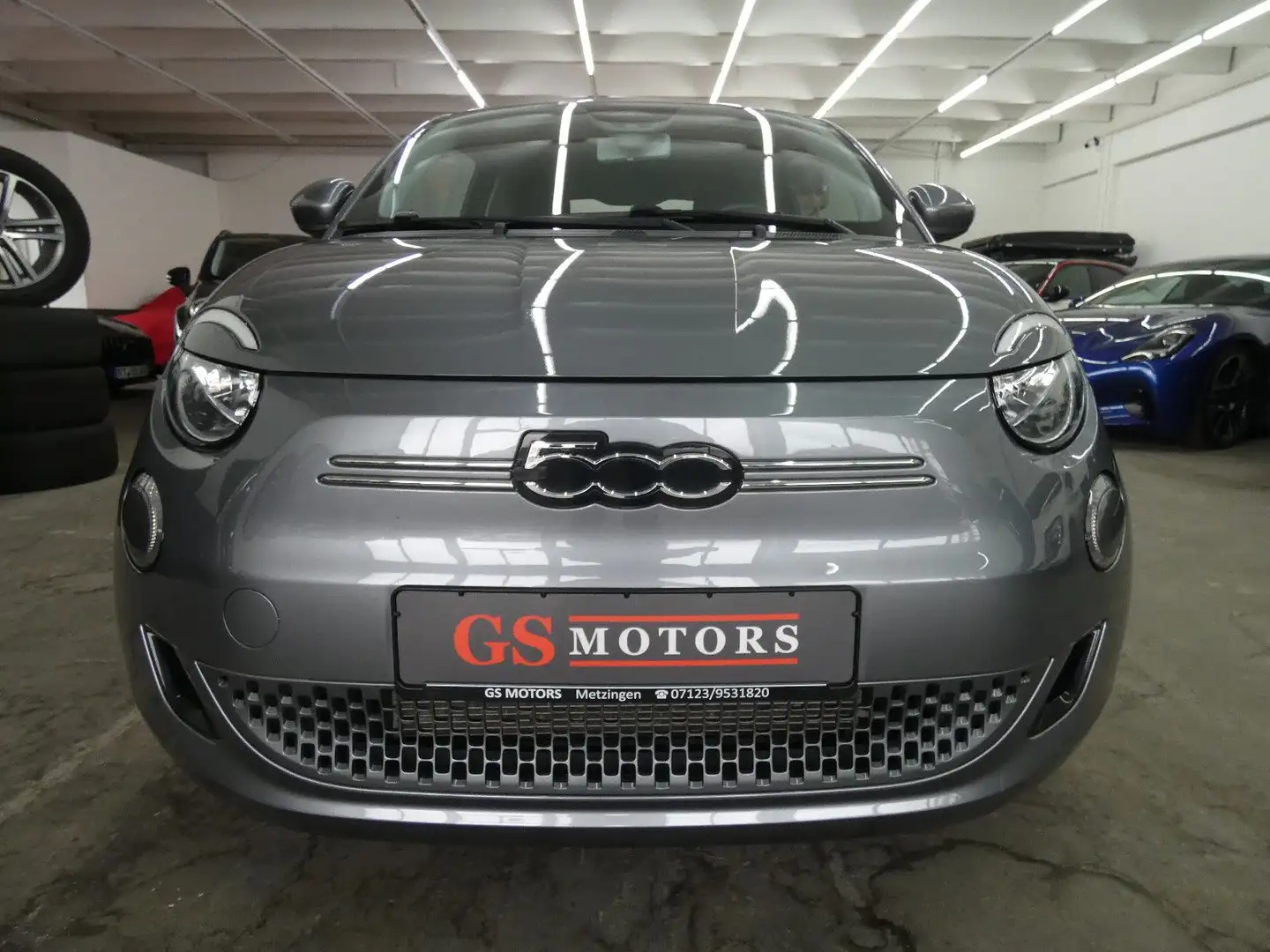Fiat 500e 500 e Action 23,8kwh*LED*KLIMA*USB*LED*BLUETOOTH Gris - 2