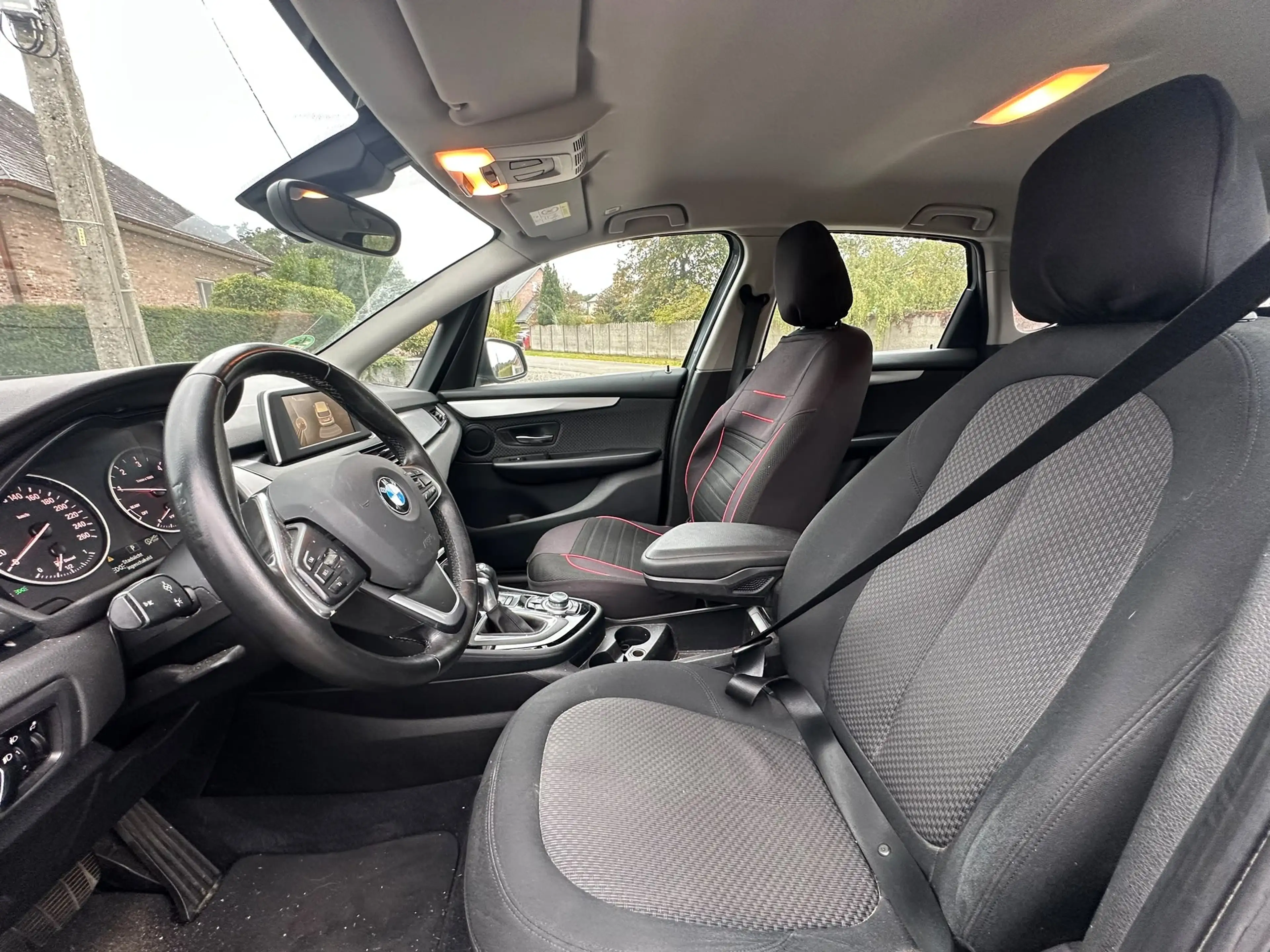 BMW 218 Active Tourer 218 dA — photo 6