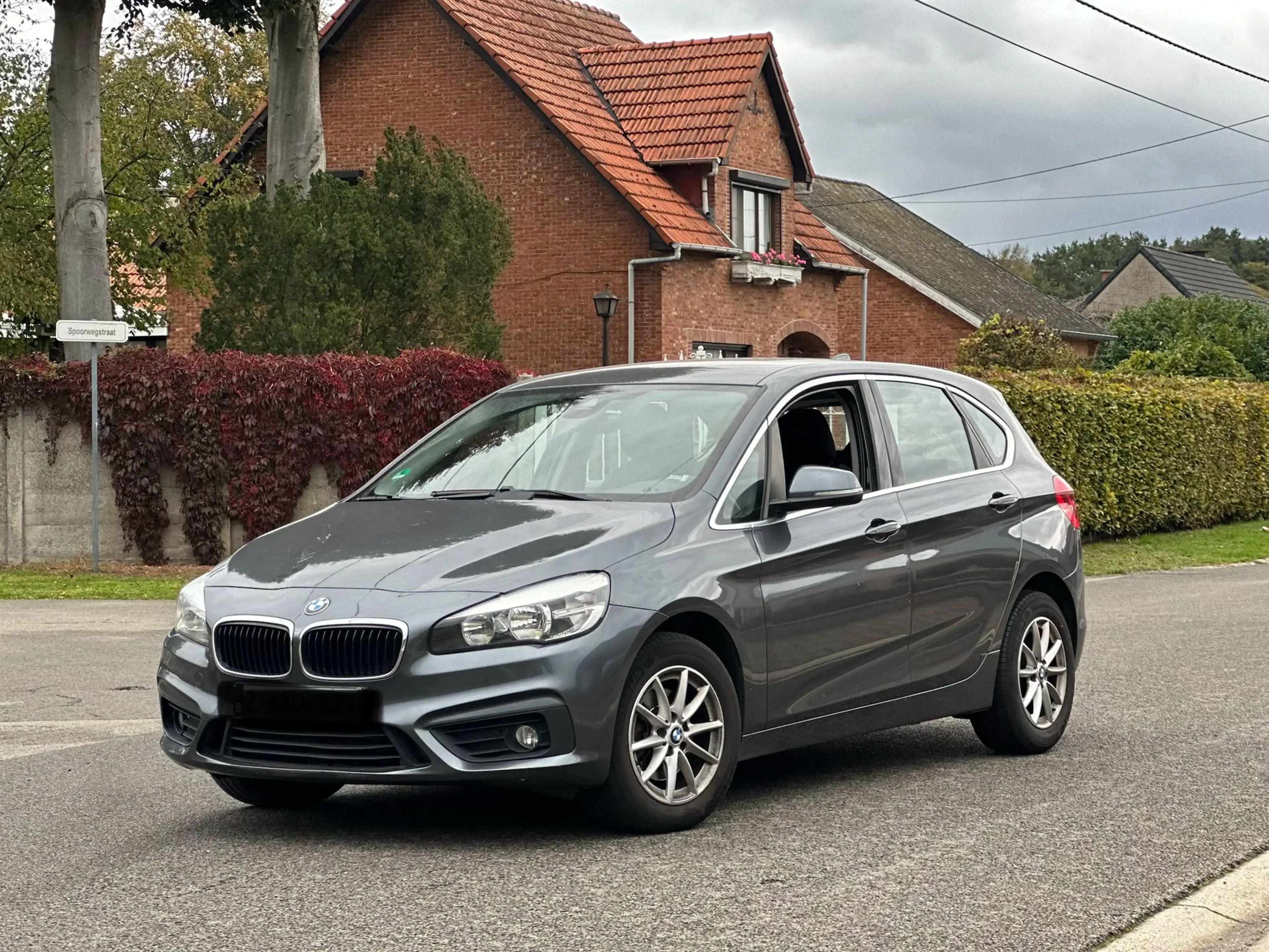 BMW 218 Active Tourer 218 dA — photo 2