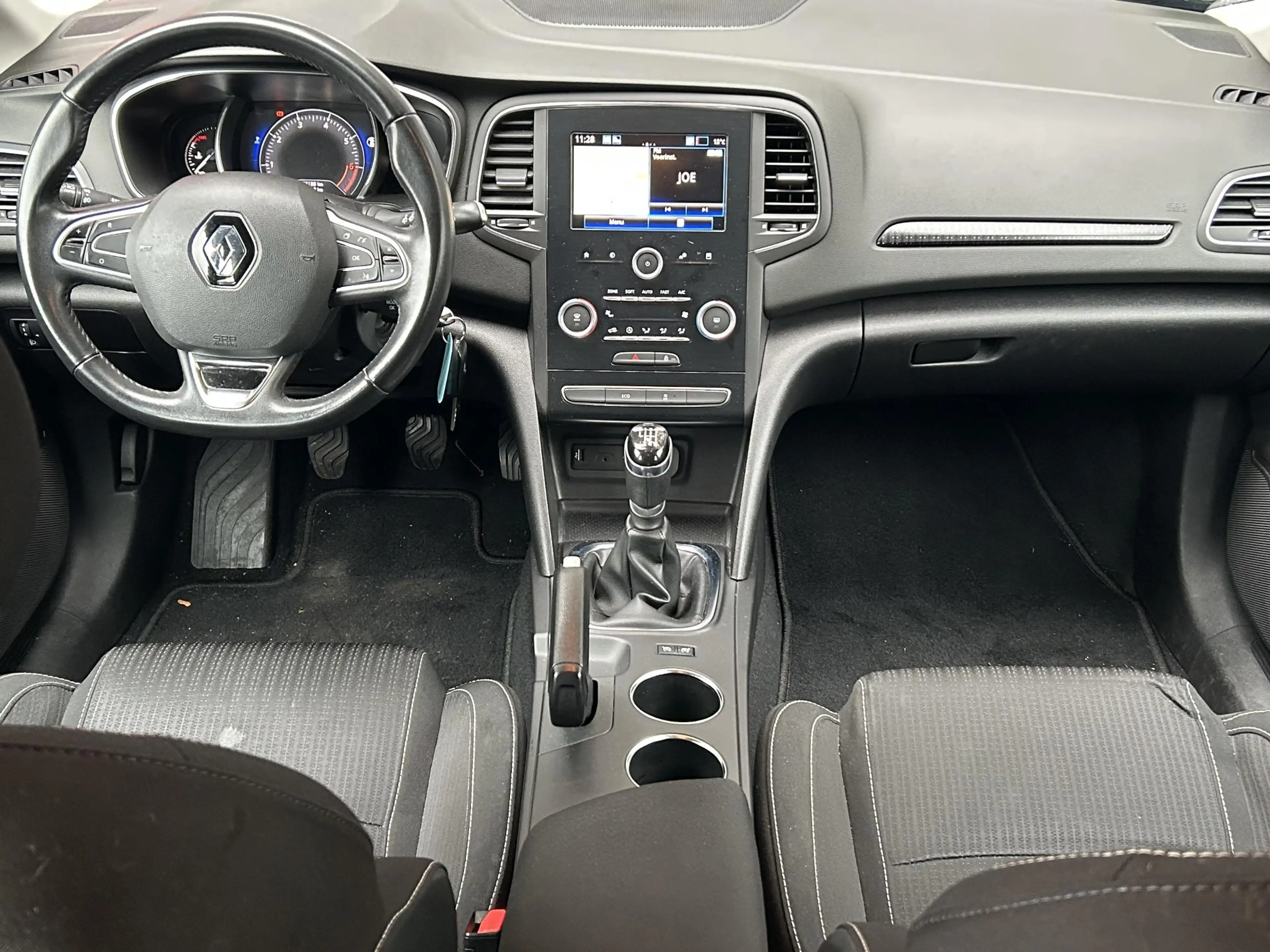 Renault Megane 1.2 TCe Zen Trekhaak-Airco — photo 12