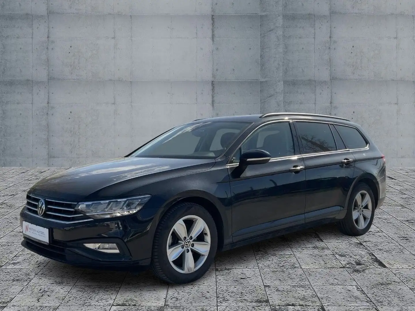 Volkswagen Passat Variant 2.0 TDI DSG LED+NAVI+AHK+KAMERA Zwart - 2