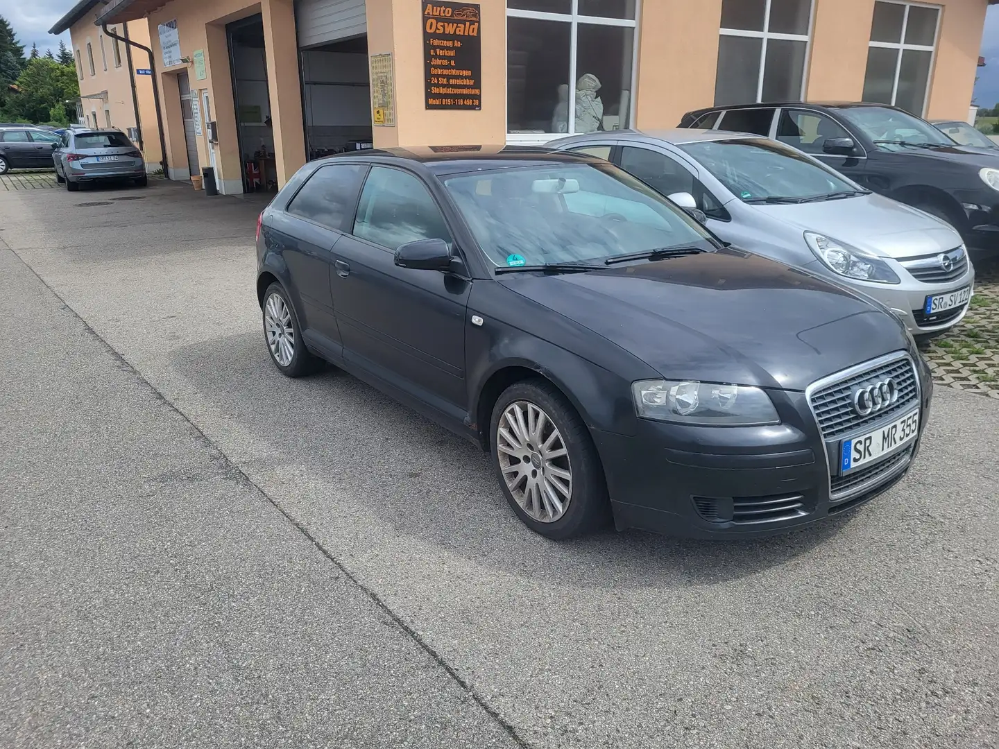 Audi A3 2.0 TDI Attraction (125kW) Negru - 2