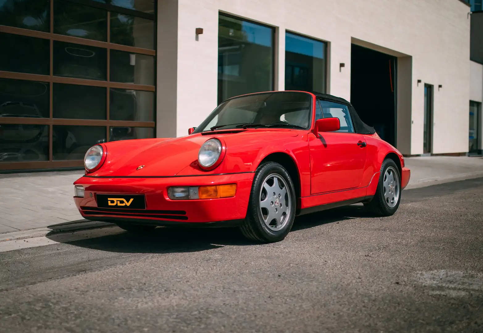 Porsche 964 964 Cabriolet Rouge - 1