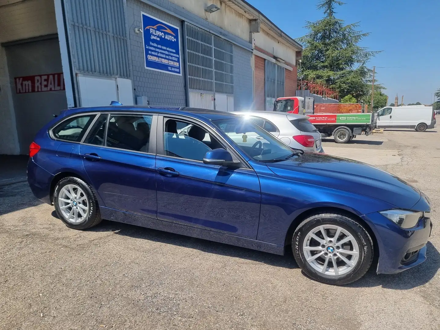 BMW 316 316d Touring auto perfetta Blu/Azzurro - 2