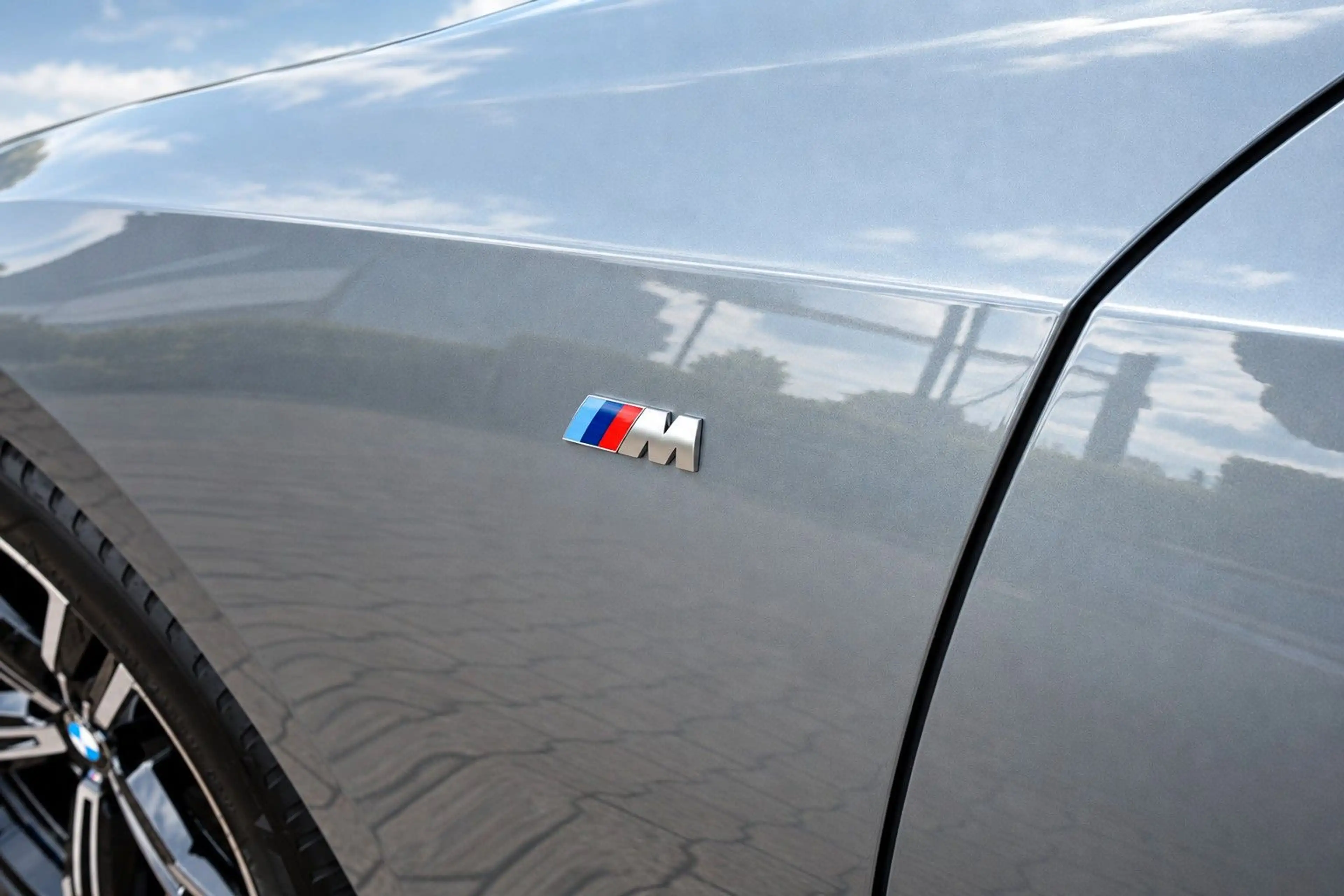 BMW 318 i Touring M Sport Shadow-Line Hochglanz — photo 8
