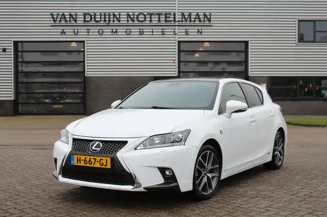 Lexus CT 200h F Sport Line Leer / Camera / Navigatie