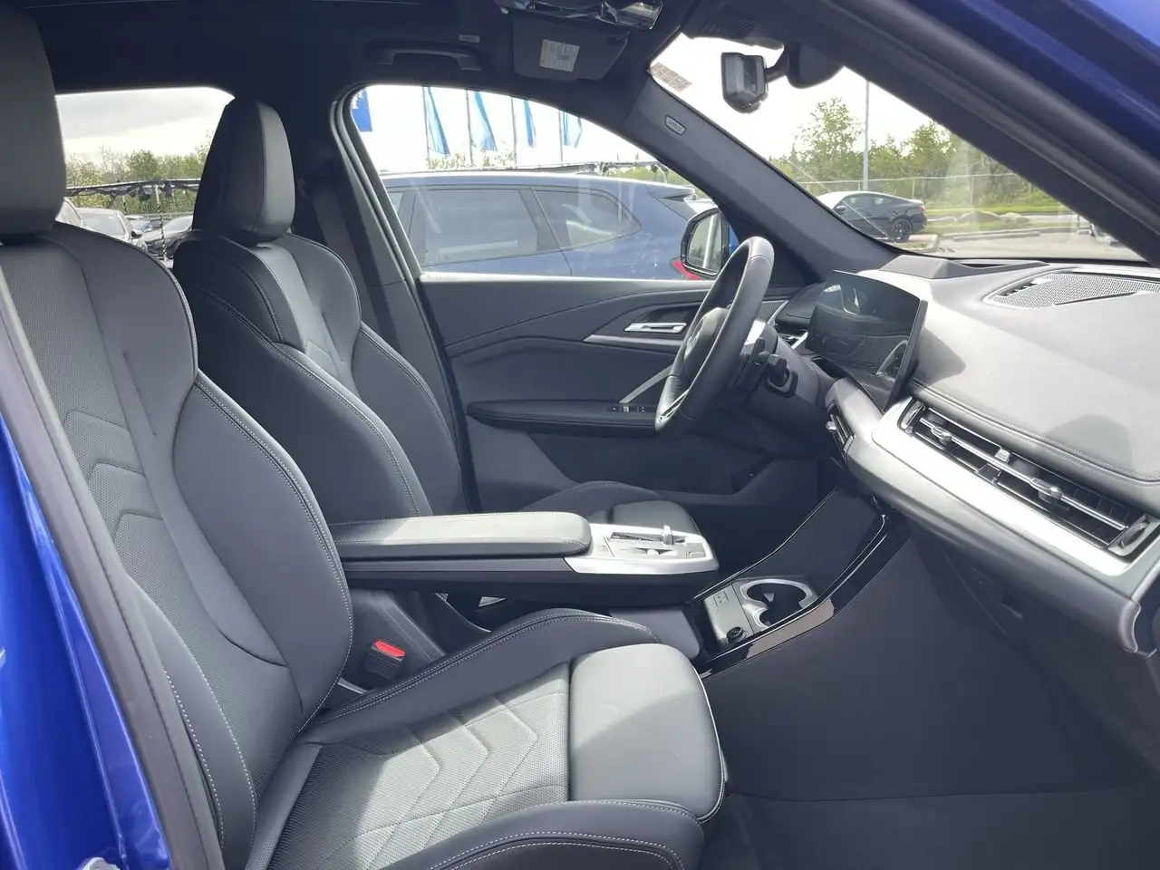 BMW X1 снимка BMW X1
