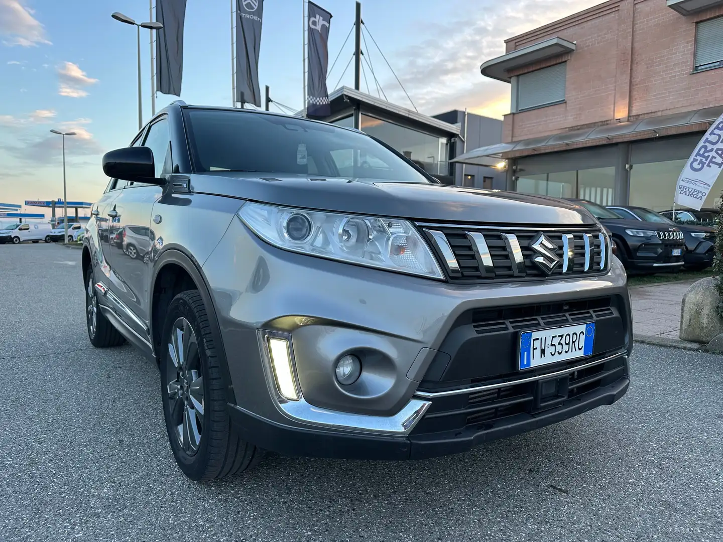 Suzuki Vitara Vitara 1.0 boosterjet Cool 4wd allgrip Gris - 2