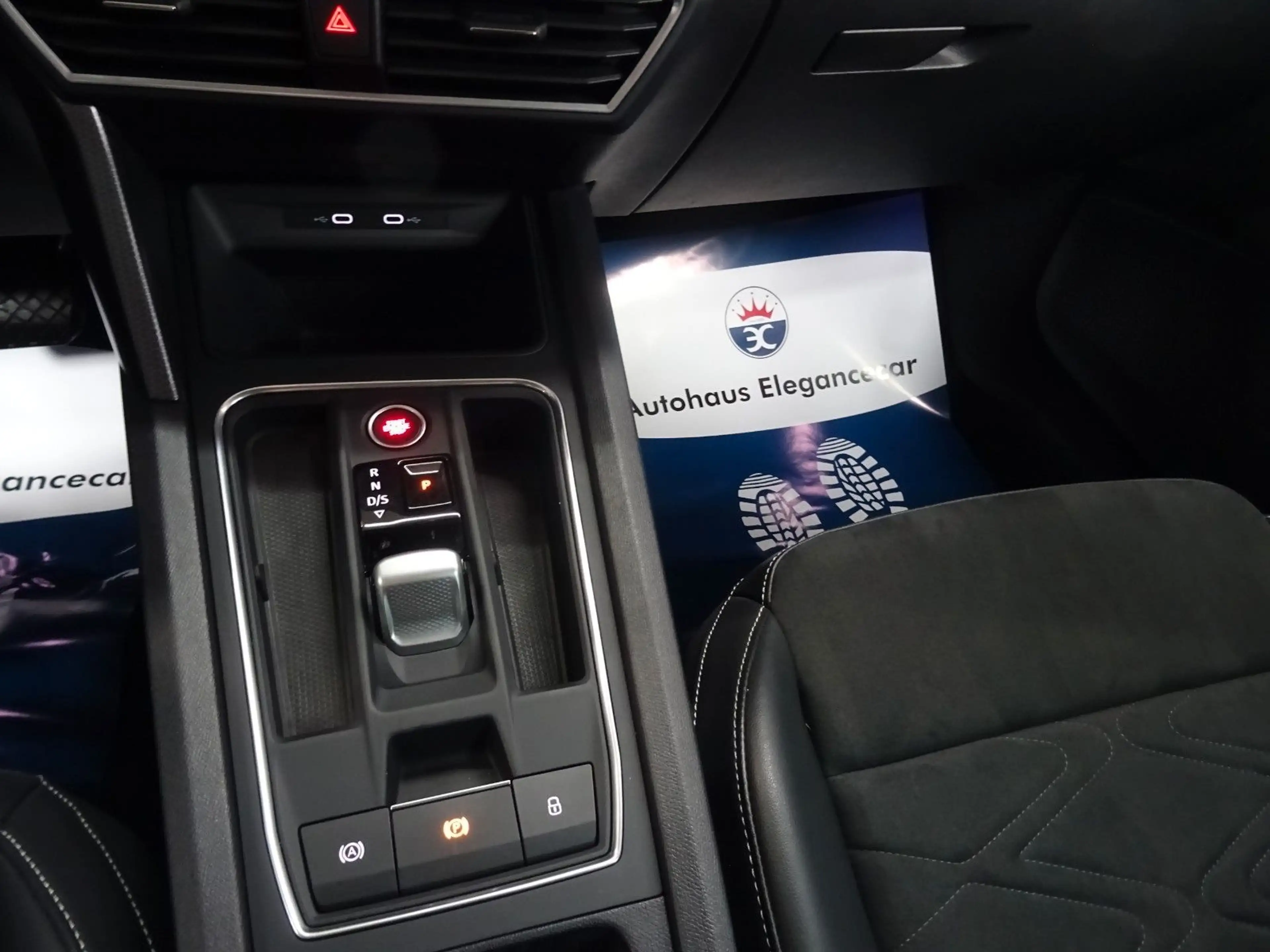 SEAT Leon LEON ST 2.0 TDI STYLE*AHK*ACC*CAM*KEY*BEATS*LED* — photo 7