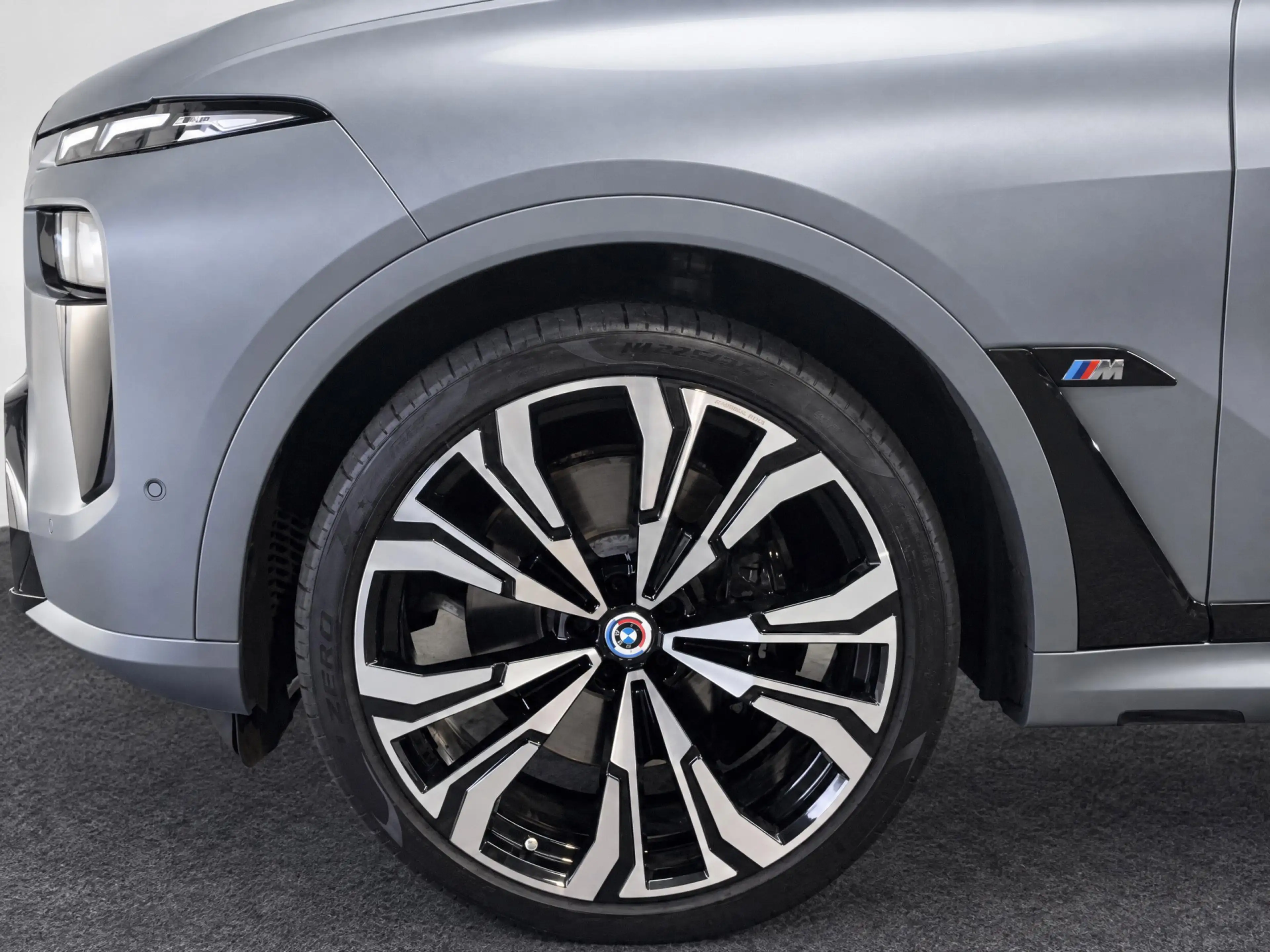 BMW X7 M60i xDrive M Sport Automaat / Trekhaak / Panorama — photo 5