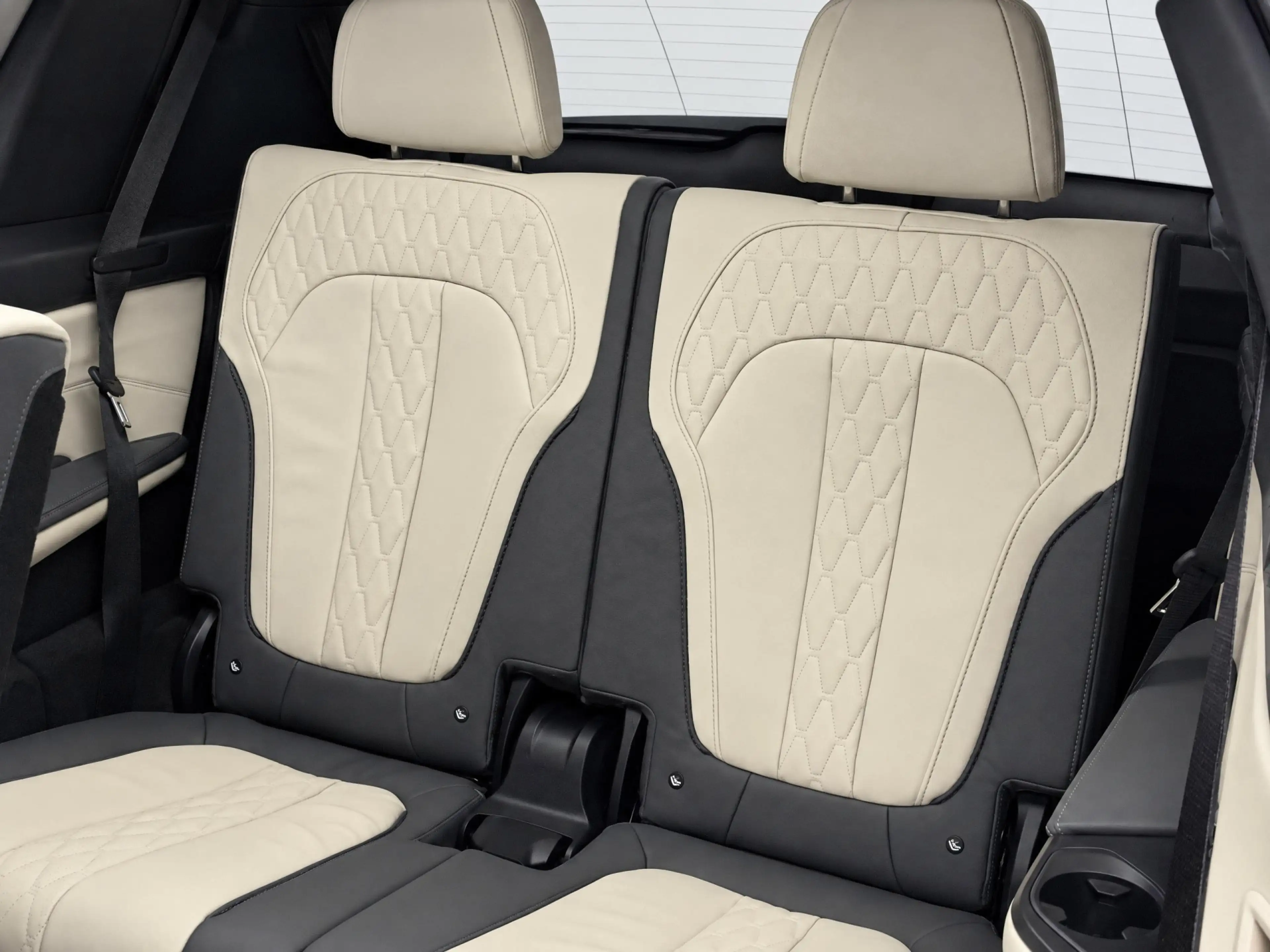 BMW X7 M60i xDrive M Sport Automaat / Trekhaak / Panorama — photo 11