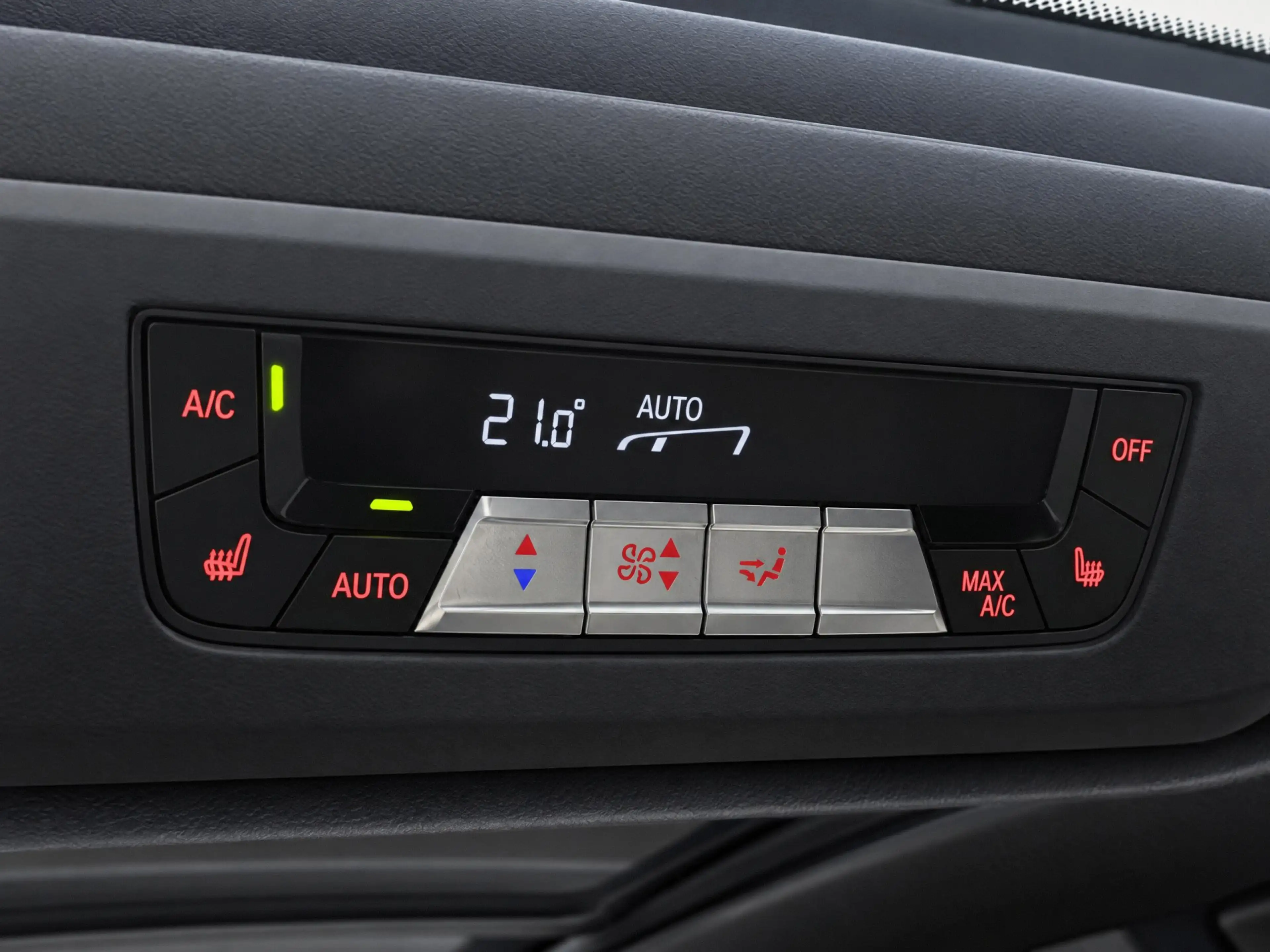BMW X7 M60i xDrive M Sport Automaat / Trekhaak / Panorama — photo 12