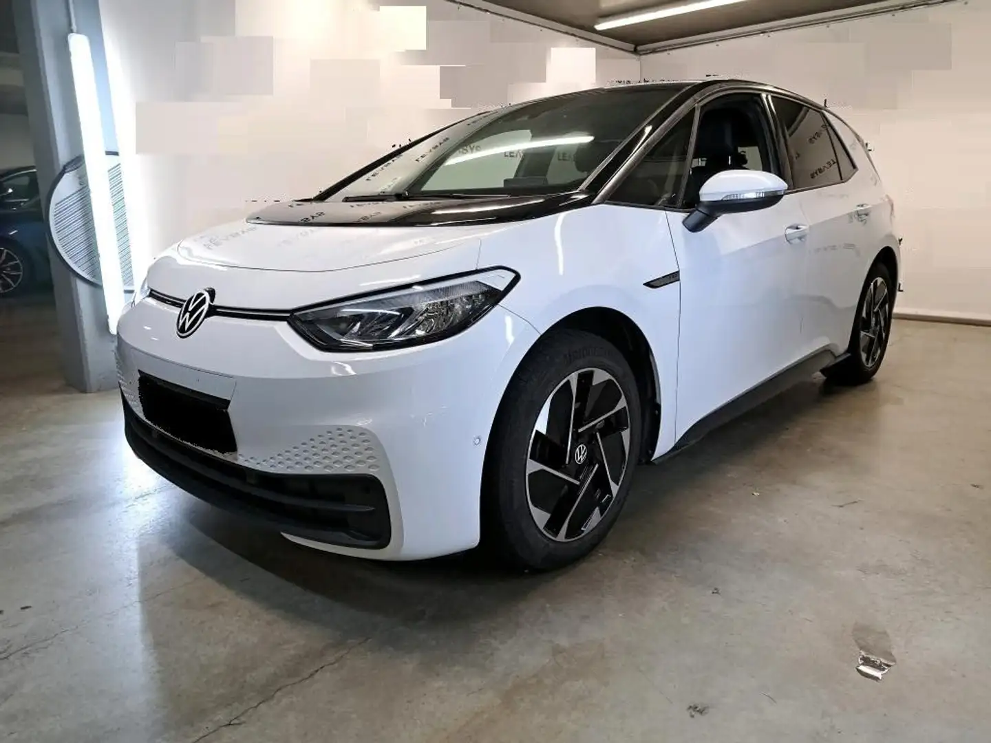 Volkswagen ID.3 Pro Performance 150 kW ACC Navi LED Kamera Weiß - 1