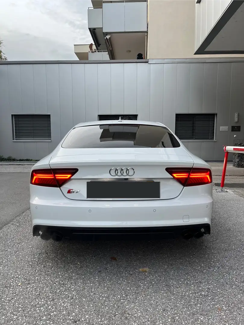 Audi S7 Sportback 4,0 TFSI COD quattro S-tronic Weiß - 2