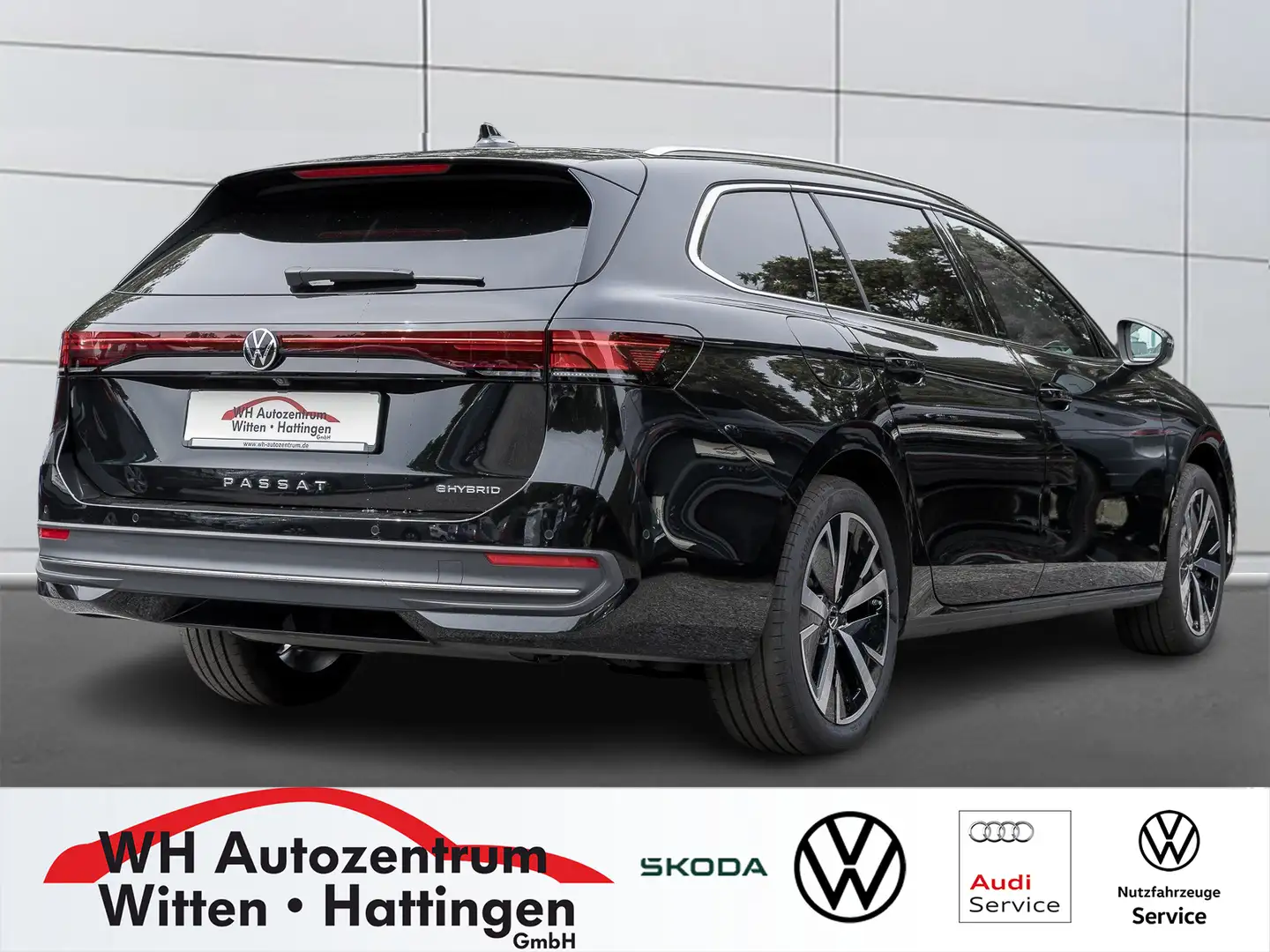 Volkswagen Passat Variant 1.5 TSI eHybrid Business NAVI AHK REARVIEW KEYL... Schwarz - 2