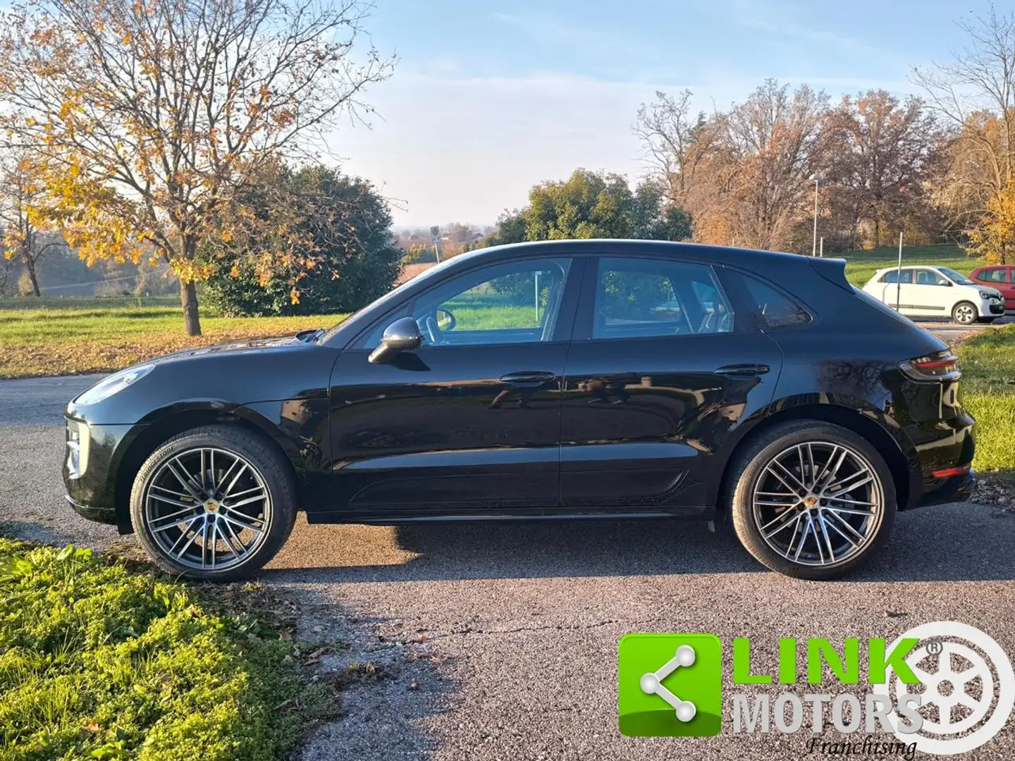 Porsche Macan 2.0 Noir - 2