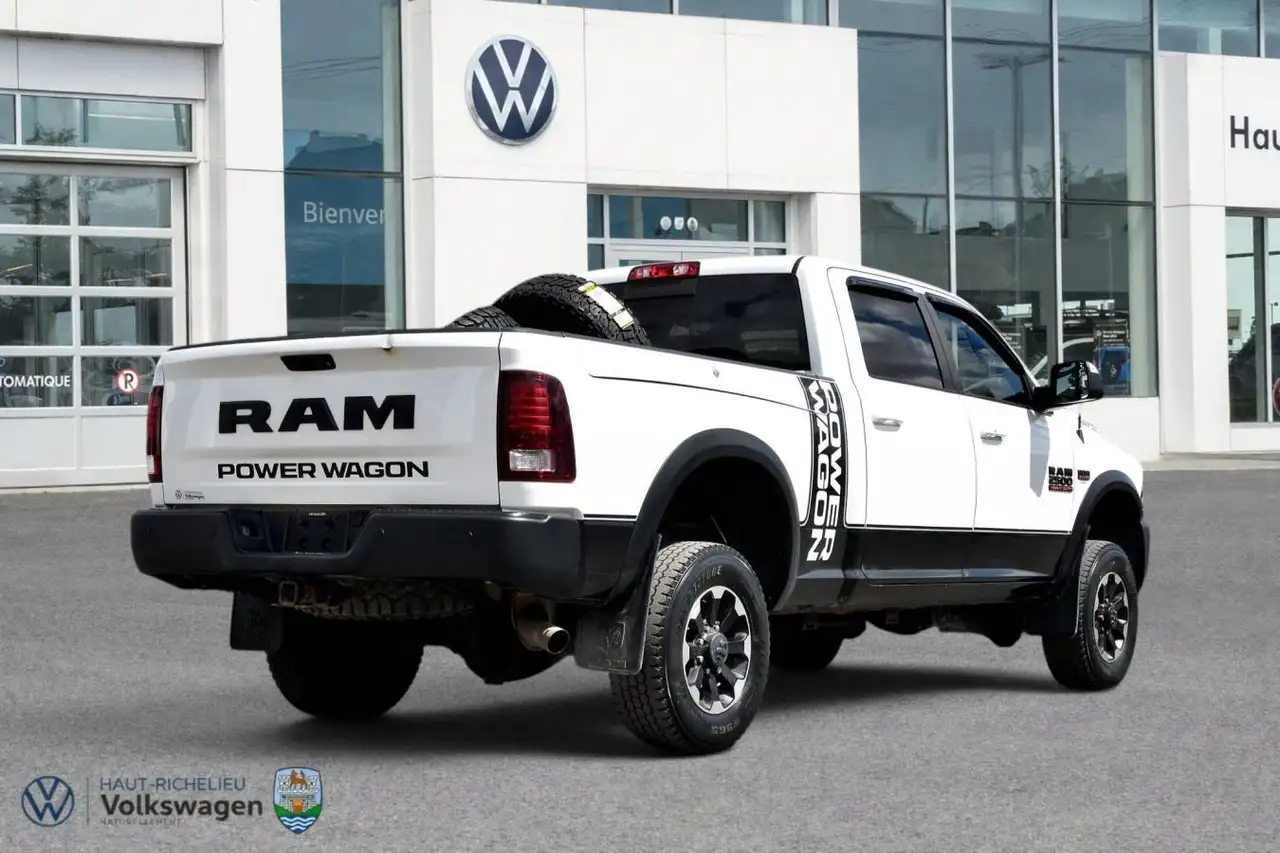 RAM 2500 снимка RAM 2500