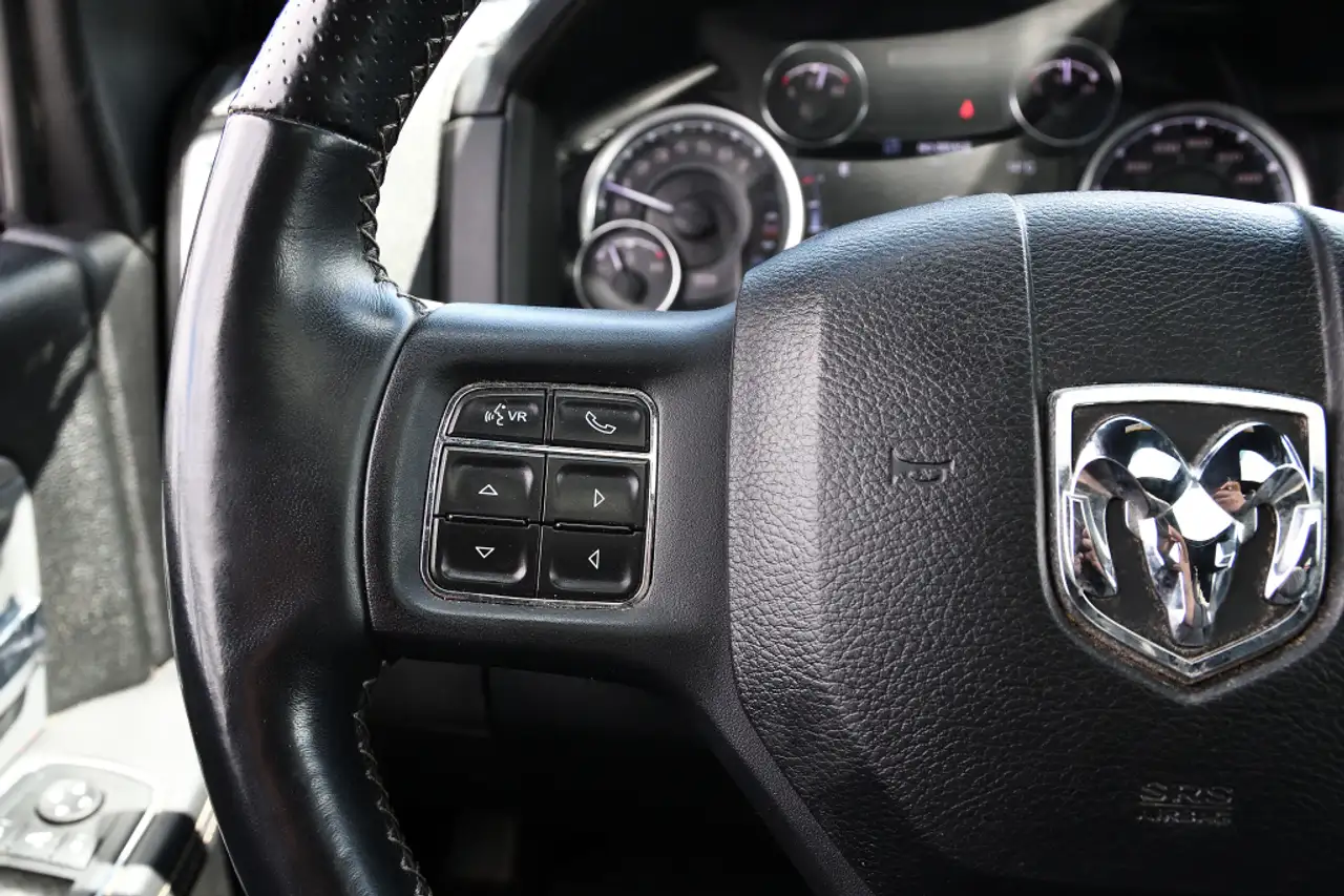 RAM 2500 снимка RAM 2500