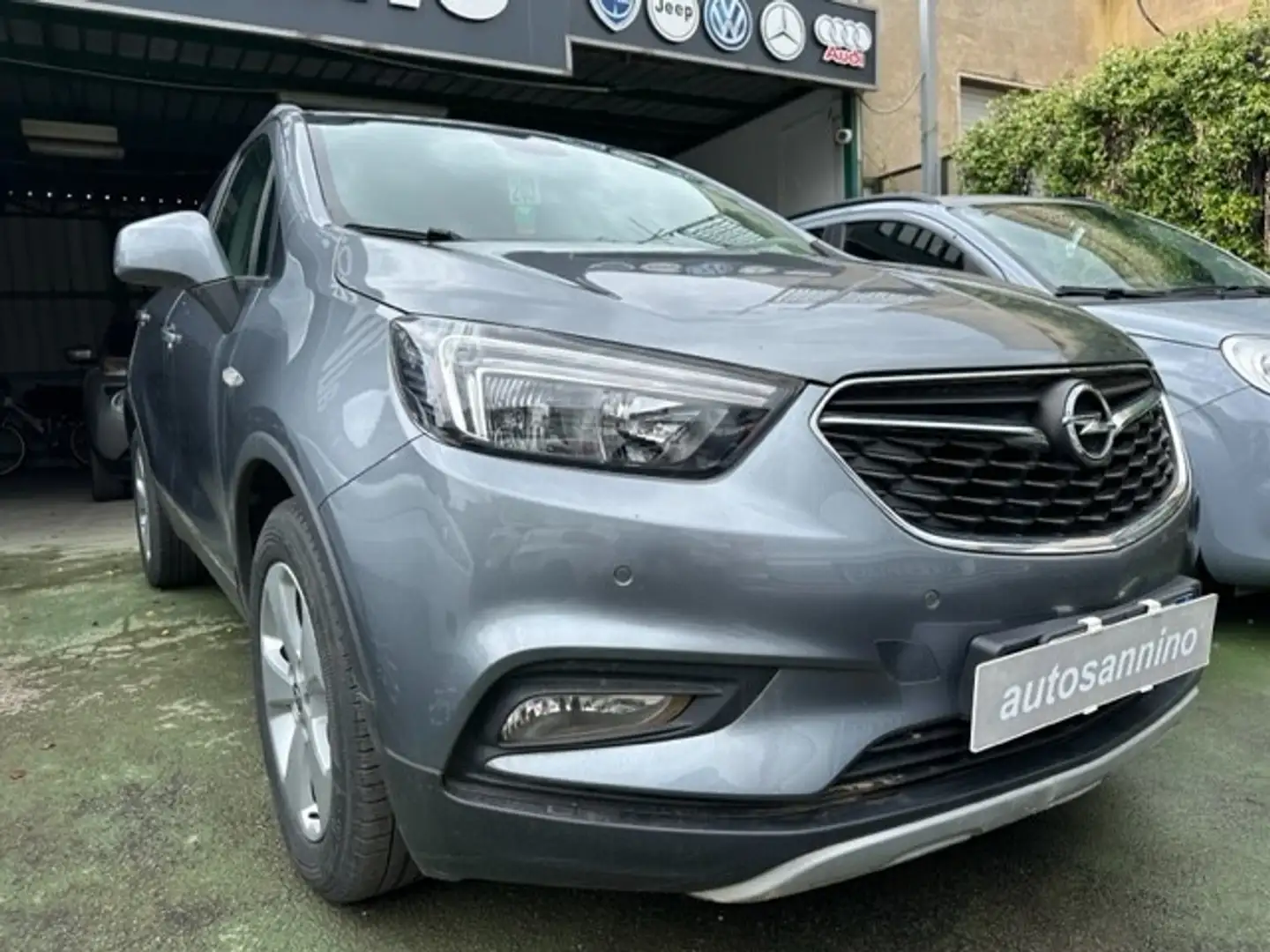 Opel Mokka X 1.6 CDTI Ecotec 4x2 Start&Stop Business 04/2019 Grau - 1