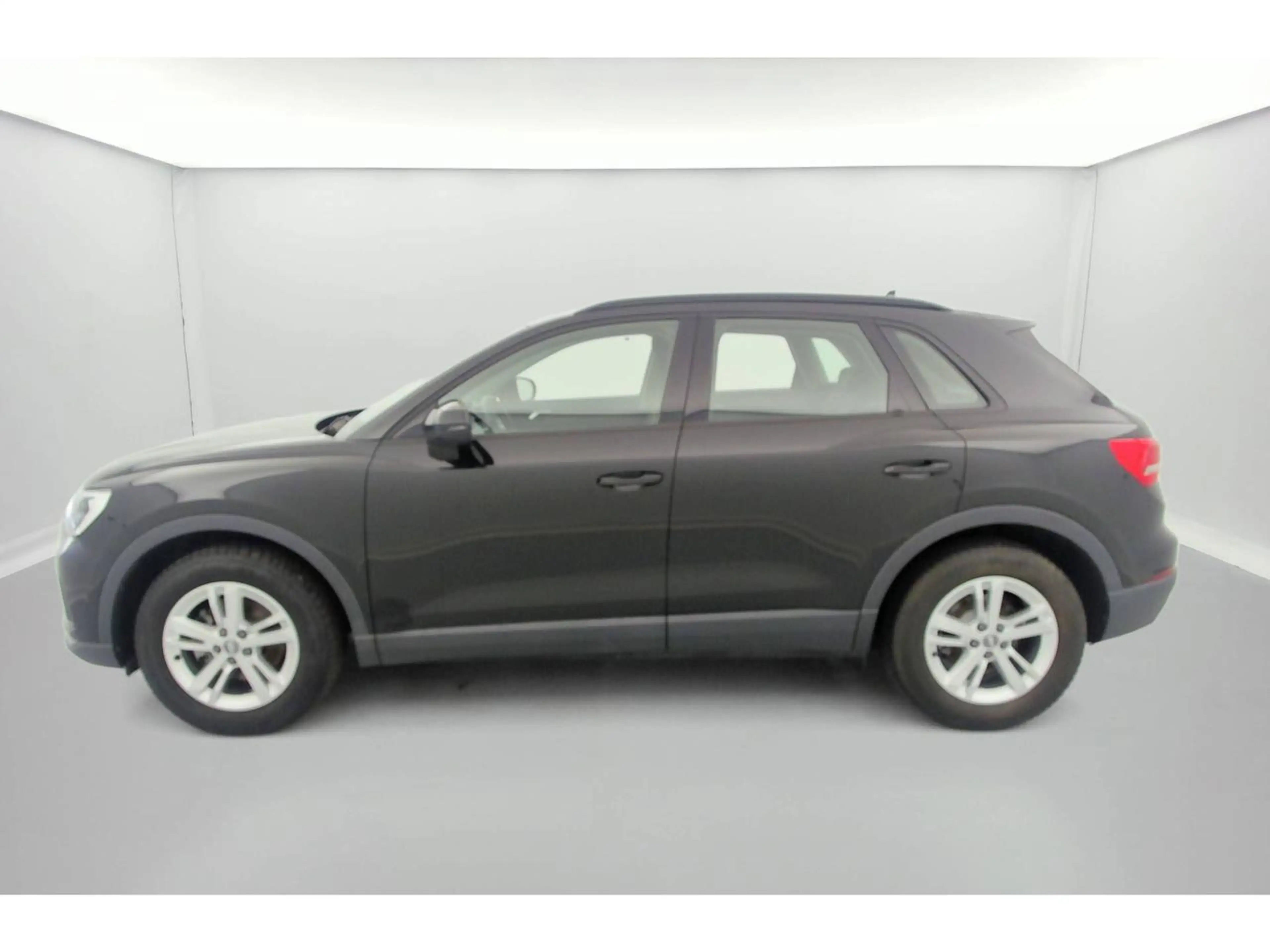Audi Q3 Business Edition 35 TFSI 110(150) kW(ch) S tronic — photo 4