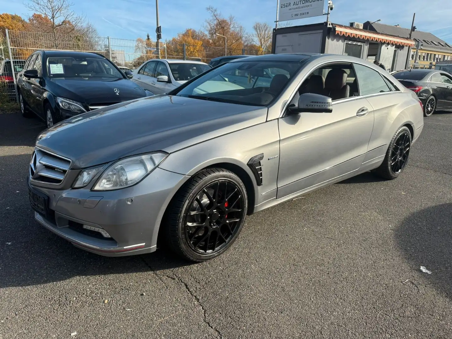 Mercedes-Benz E 350 E Coupe E 350 CDI Sport Silber - 1