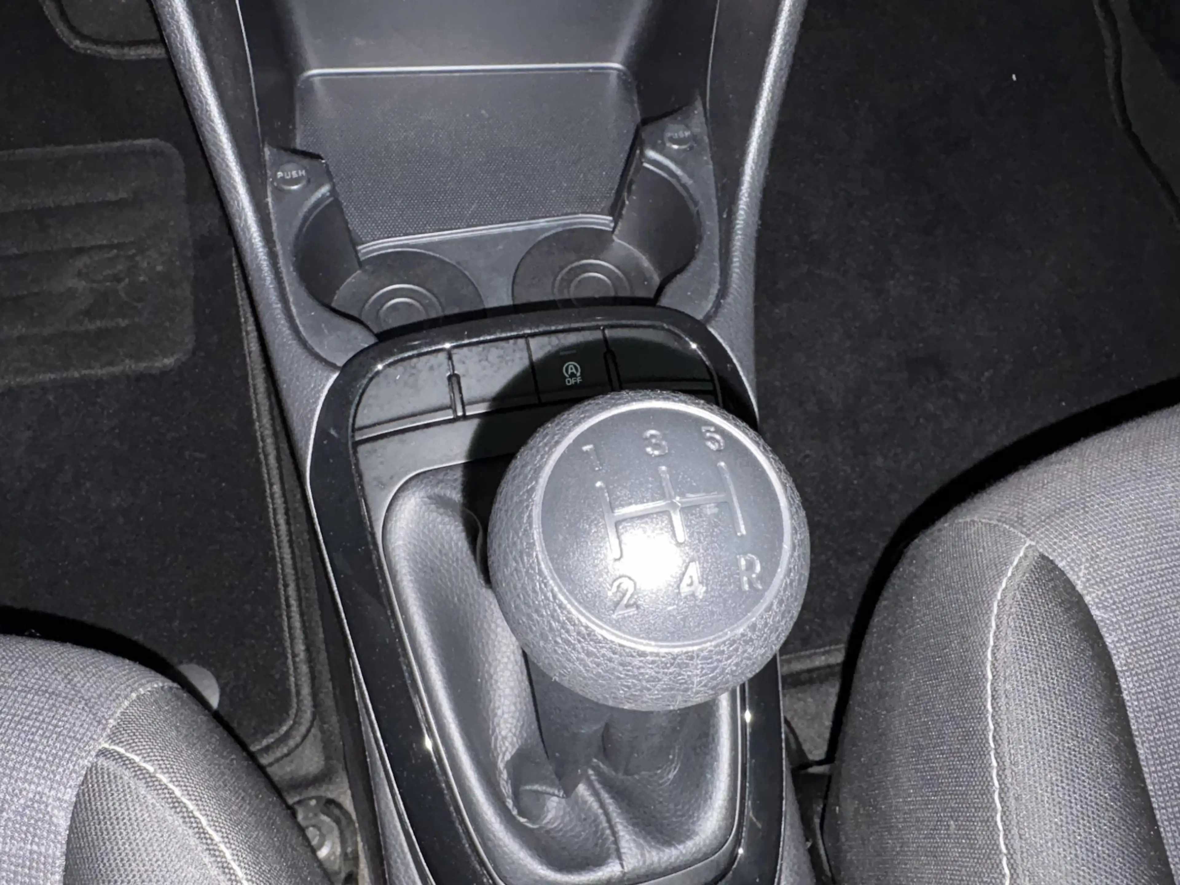 Kia Picanto 1.0 CVVT ComfortPlusLine | CAMERA | CARPLAY | NAVI — photo 23