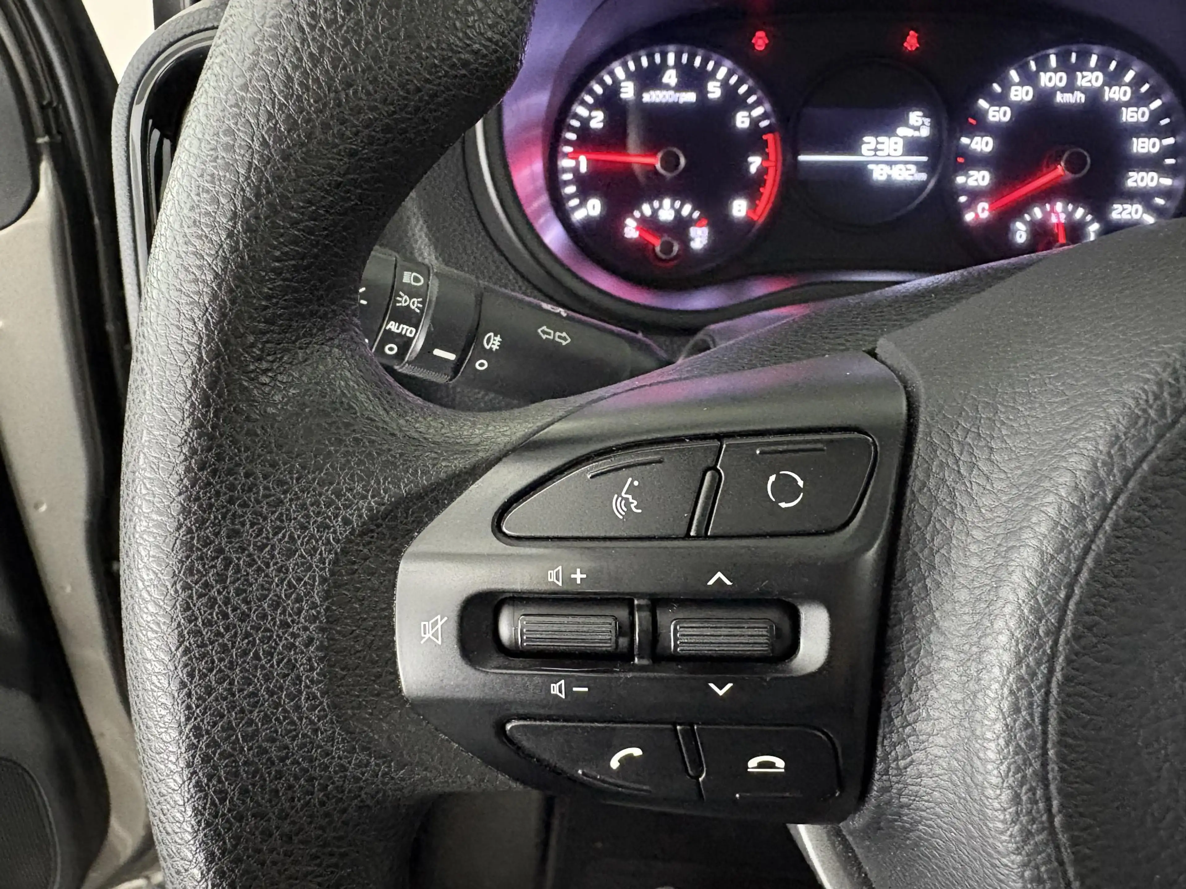 Kia Picanto 1.0 CVVT ComfortPlusLine | CAMERA | CARPLAY | NAVI — photo 19