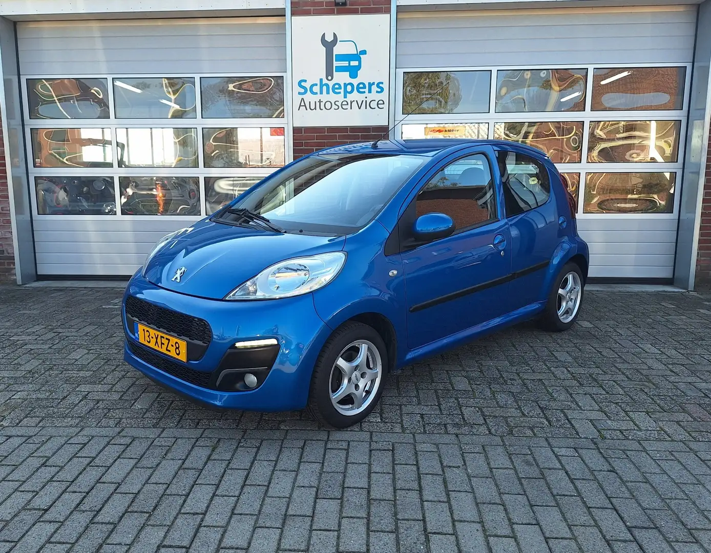 Peugeot 107 1.0 Active Bleu - 1