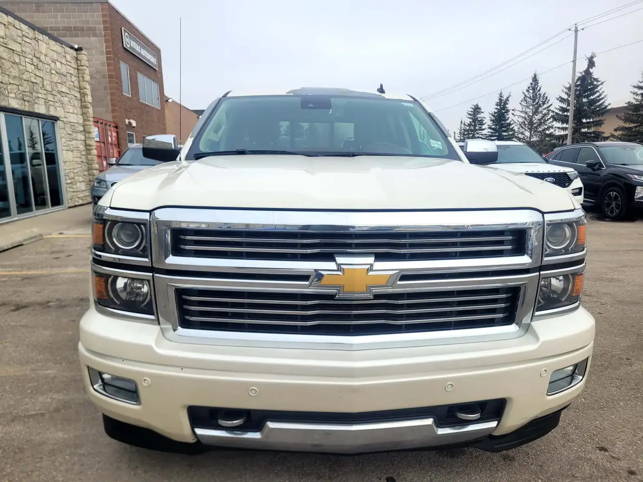 Chevrolet Silverado 1500 снимка Chevrolet Silverado 1500