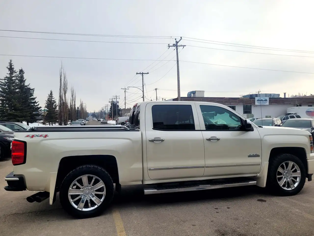 Chevrolet Silverado 1500 снимка Chevrolet Silverado 1500