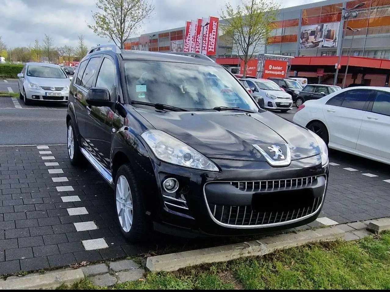 Peugeot 4007