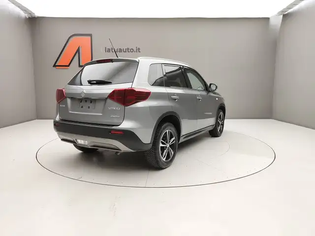 Suzuki Vitara view 7