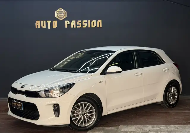 Kia Rio 1.2  Evolution 84cv RETROCAMERA|UNIPROP