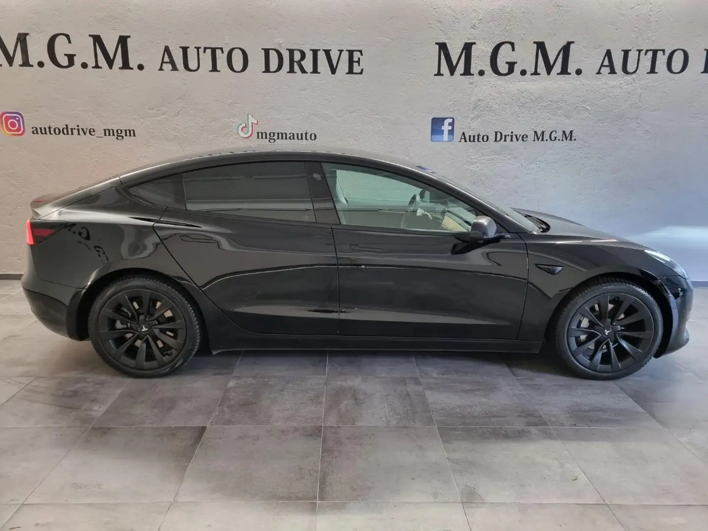 Tesla Model 3 Long Range Dual Motor AWD Nero - 2