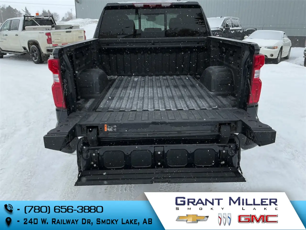 Chevrolet Silverado 1500 снимка Chevrolet Silverado 1500