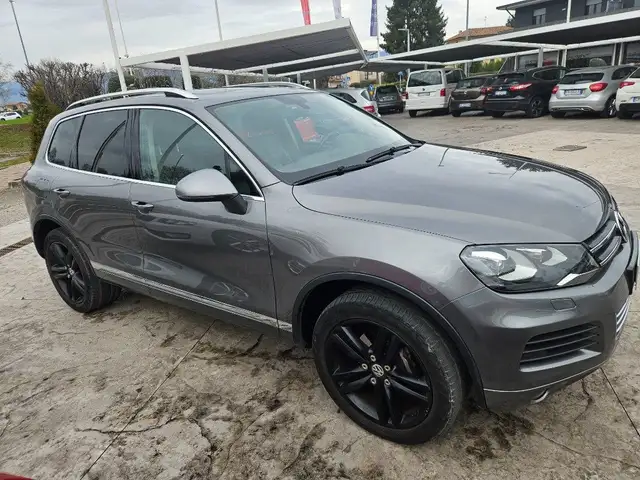 Volkswagen Touareg 3.0 TDI 245 CV tiptronic BlueMotion Techn. Executi