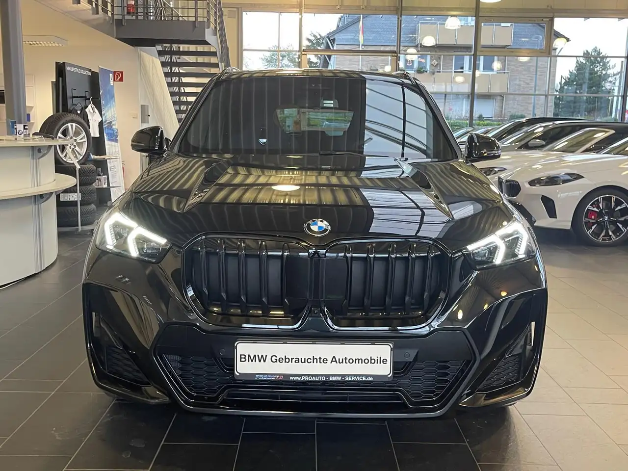 BMW X1, фото 1