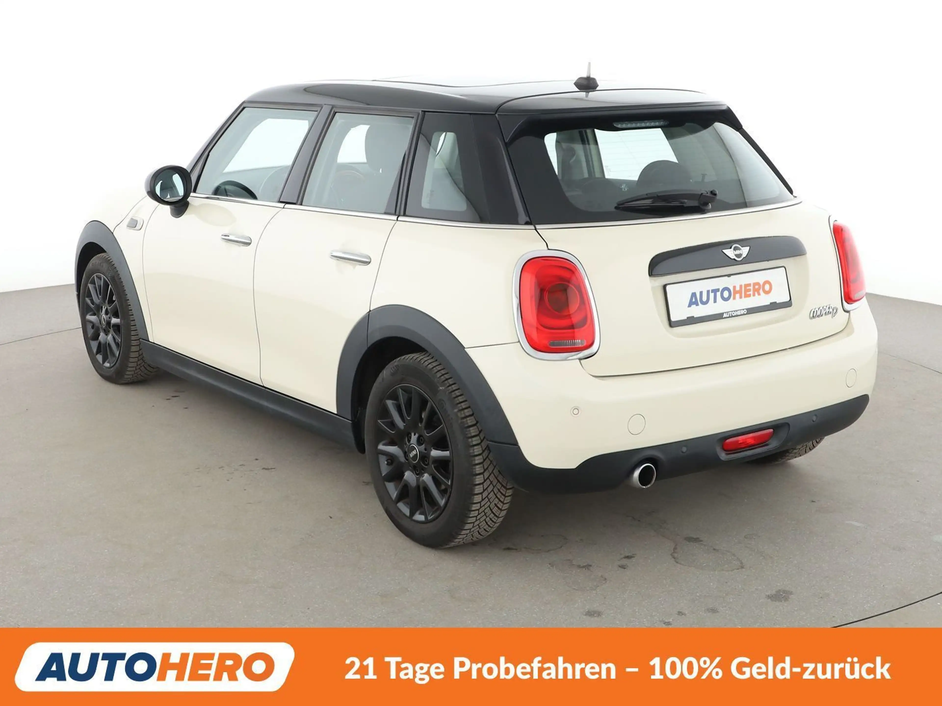 MINI Cooper D Cooper D*TEMPO*PDC*LIM*PANO*KLIMA*ALU* — photo 4