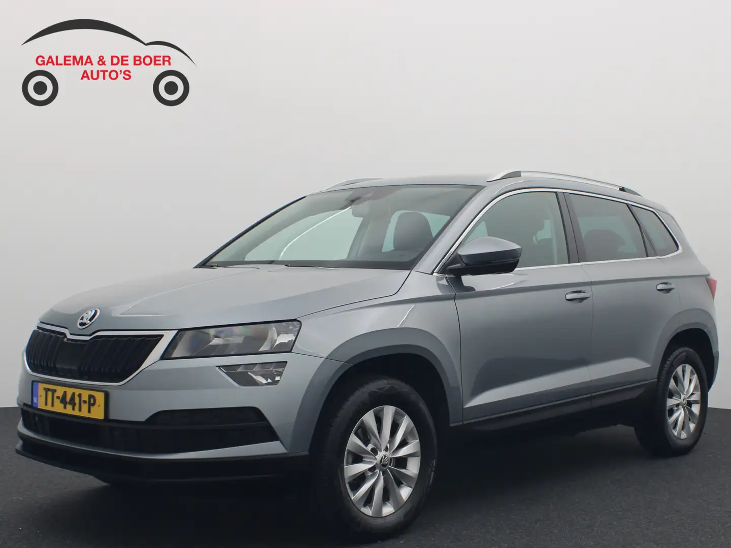 Skoda Karoq 1.0 TSI Clever Edition CAMERA / STOELVERW / CARPLA Grijs - 1
