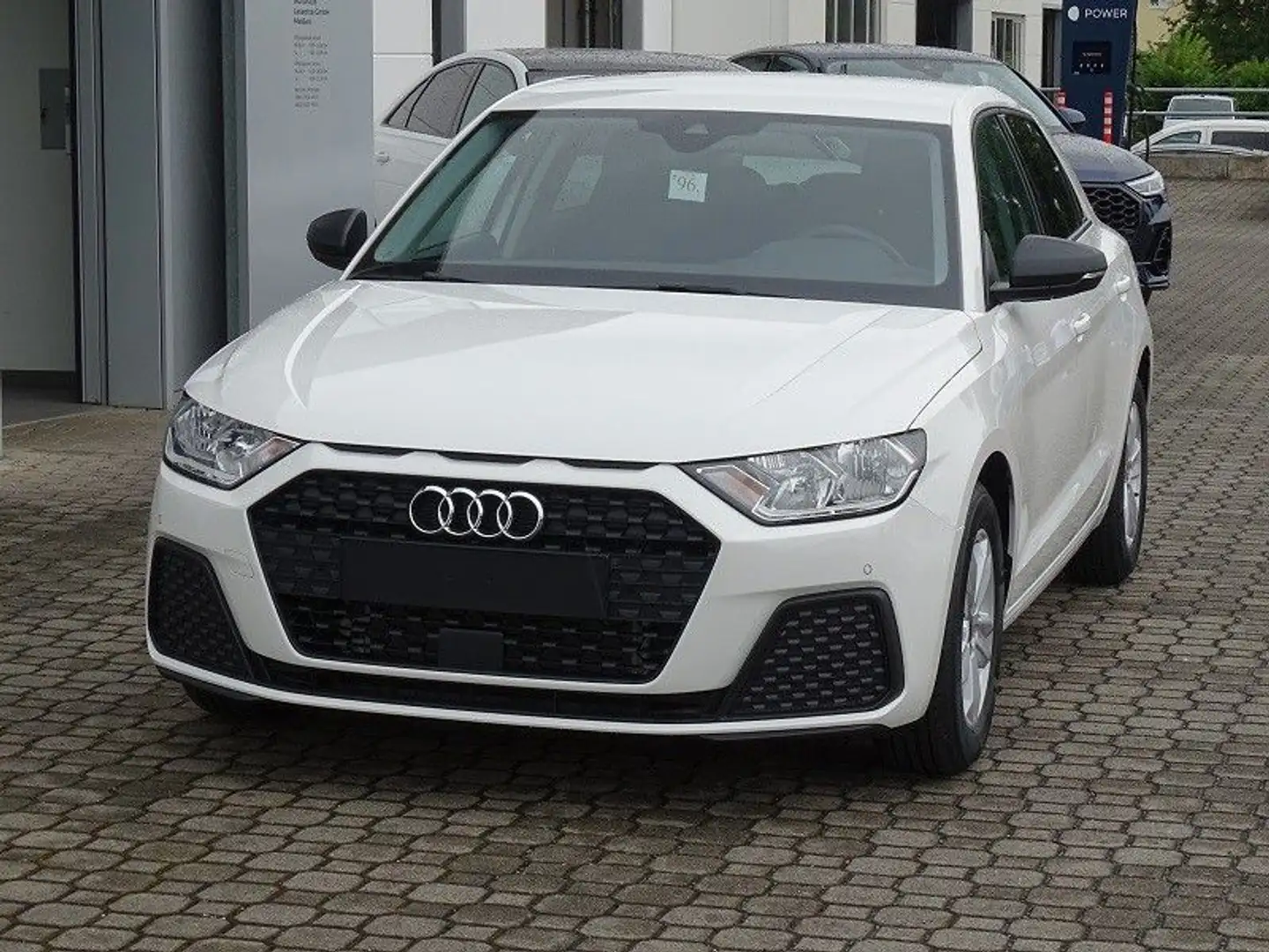 Audi A1 Sportback 25 TFSI Blanc - 2