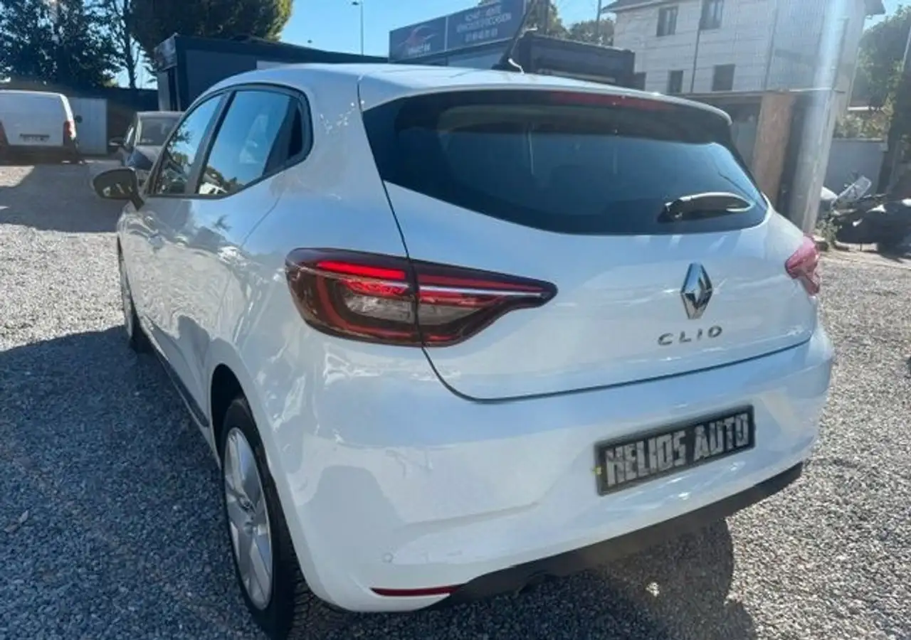 Renault Clio Citadine 5 portes — photo 6