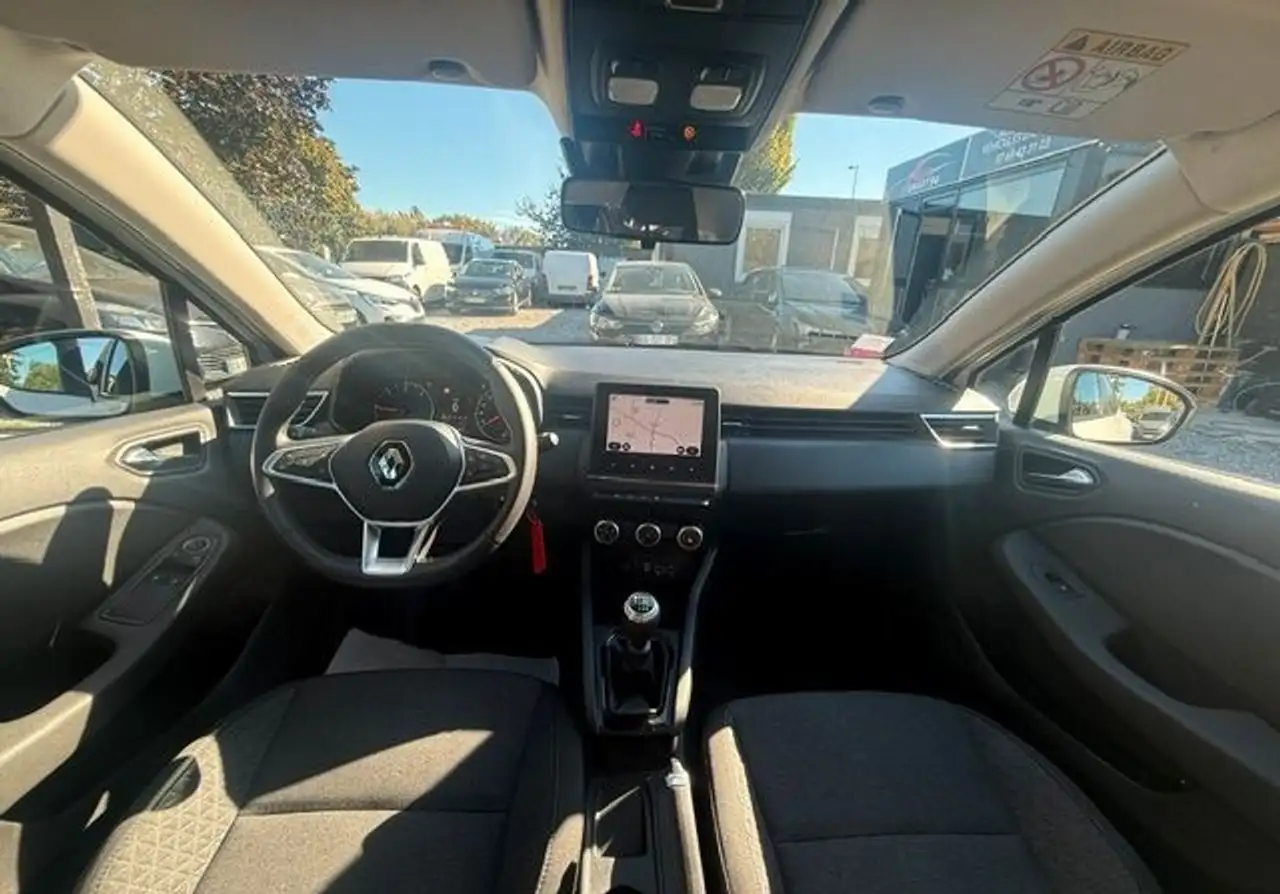 Renault Clio Citadine 5 portes — photo 7