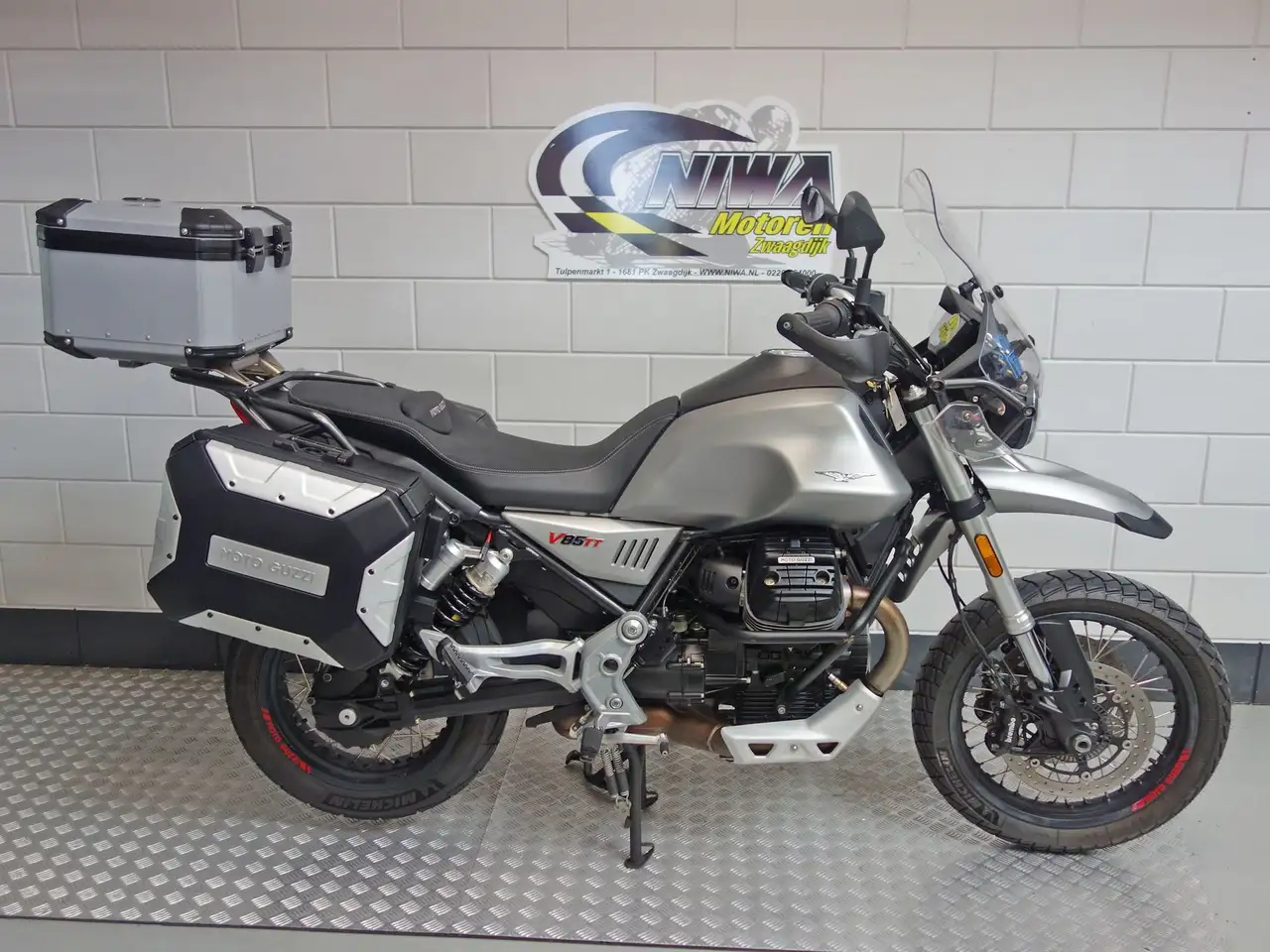 Moto Guzzi V 85 TT
