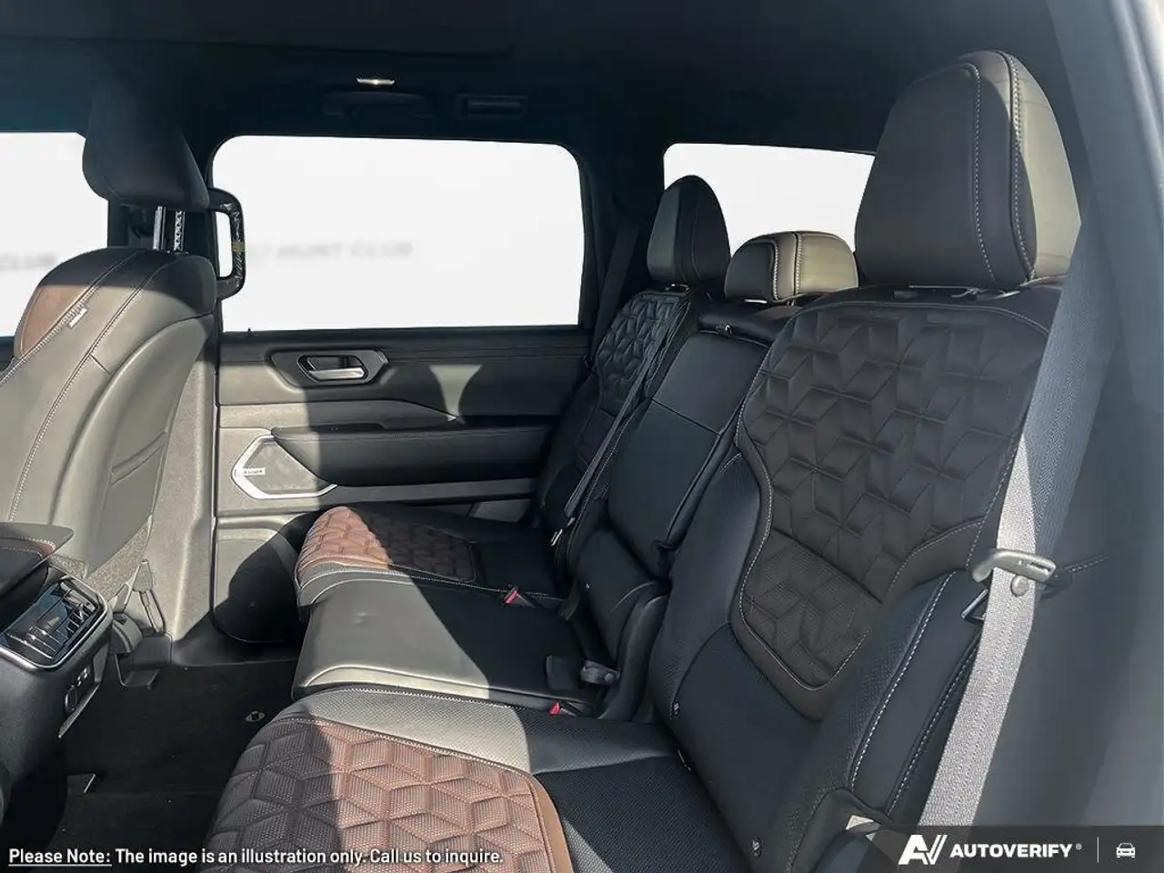 Nissan Armada снимка Nissan Armada