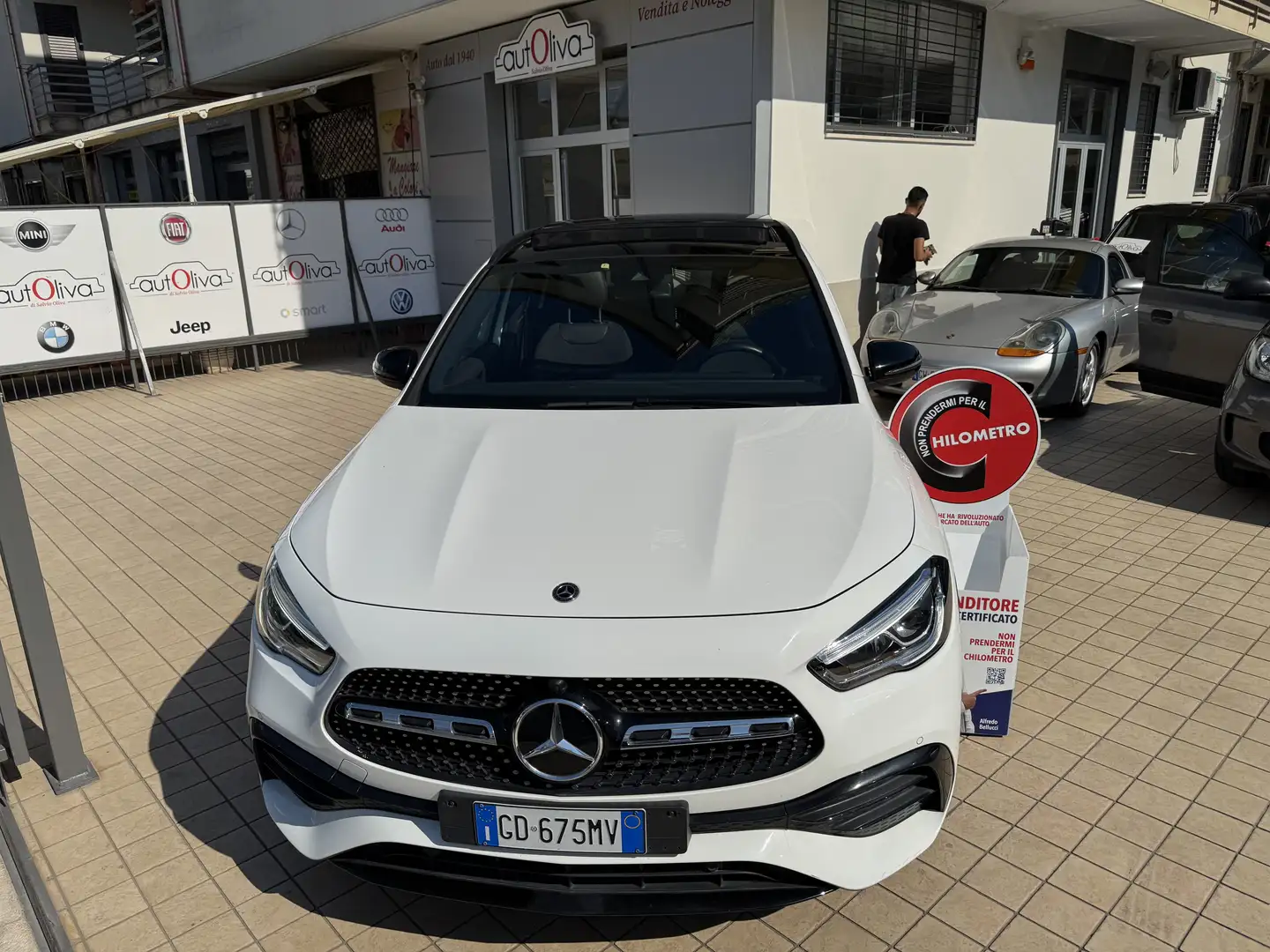 Mercedes-Benz GLA 200 d Premium 4matic auto - 1