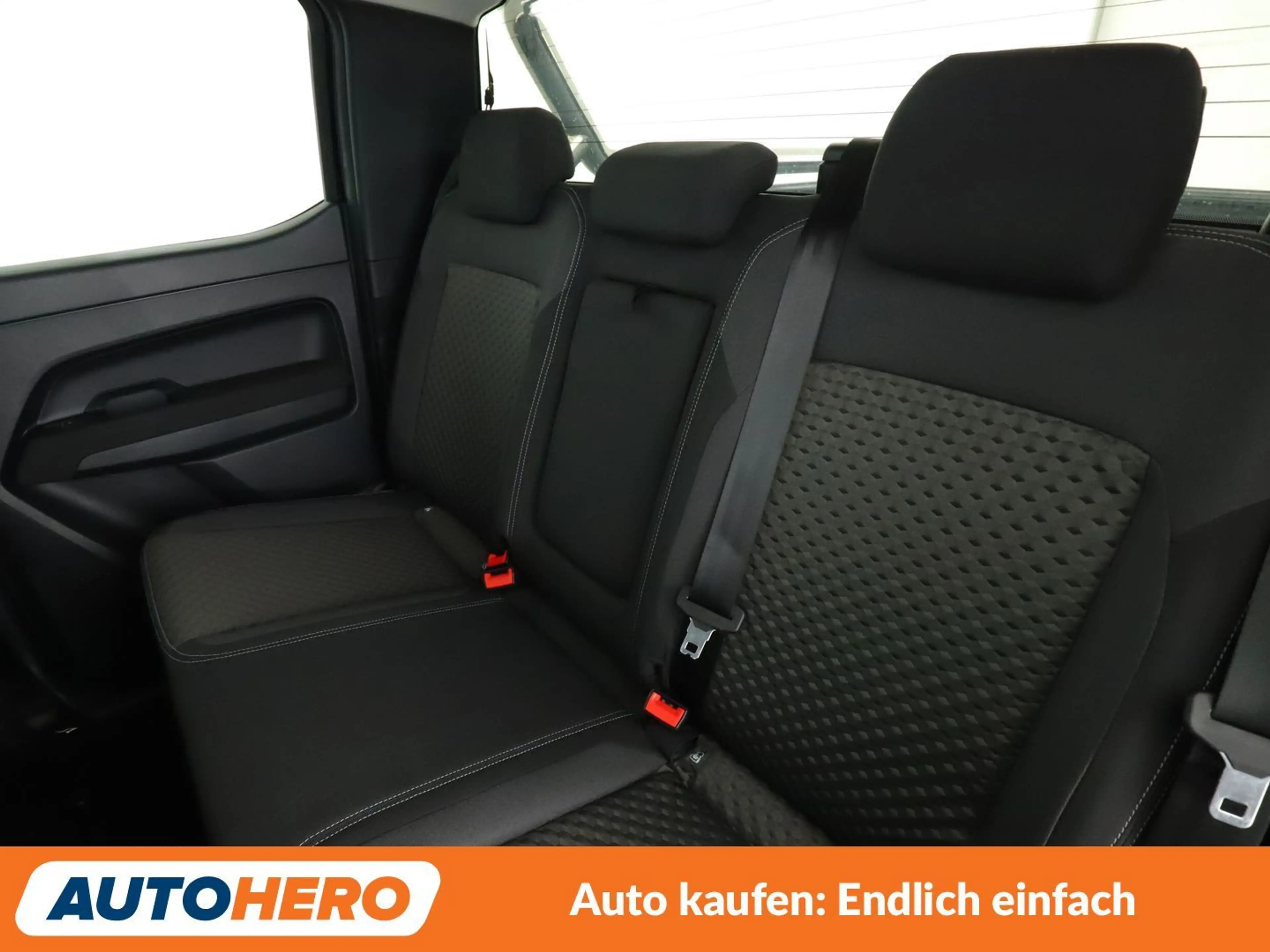 Volkswagen Amarok 2.0 TDI Life Doppelkabine 4Motion Aut.*NAVI*LED* — photo 14