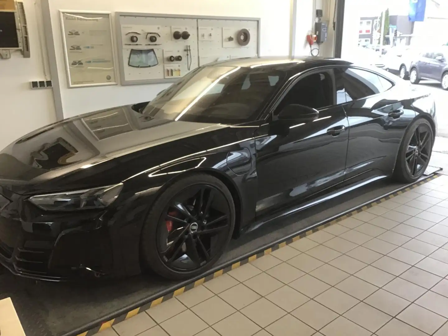 Audi RS e-tron GT UPE 166.000.- |Matrix|Luft|LM Schwarz - 2